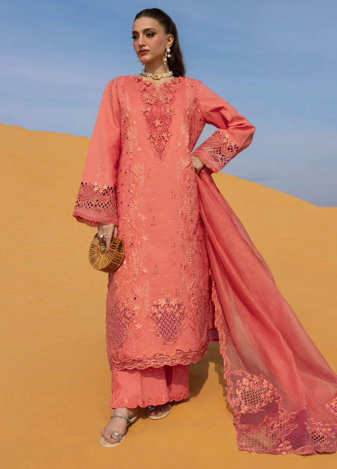 Rang Rasiya Premium Embroidered Lawn 3 Piece Unstitched Suit RR26P D-ELNAZ Rang Rasiya Premium Embroidered Lawn 3 Piece Unstitched Suit RR26P D-ELNAZ