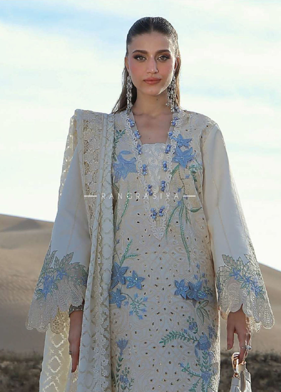 Rang Rasiya Premium Embroidered Lawn 3 Piece Unstitched Suit RR26P D-NOOREH Rang Rasiya Premium Embroidered Lawn 3 Piece Unstitched Suit RR26P D-NOOREH
