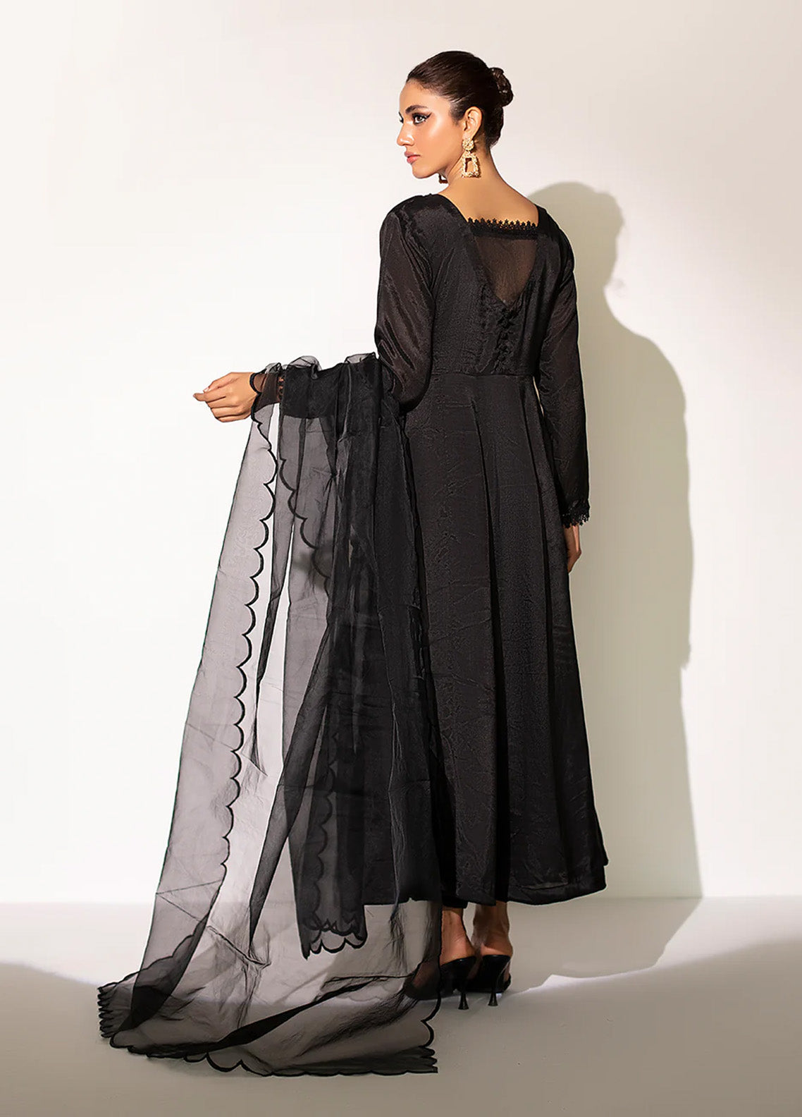 Rangeen Festive Luxe Printed Raw Silk 3 Piece Stitched Suit RN25FL-3P D-ELLA Rangeen Festive Luxe Printed Raw Silk 3 Piece Stitched Suit RN25FL-3P D-ELLA