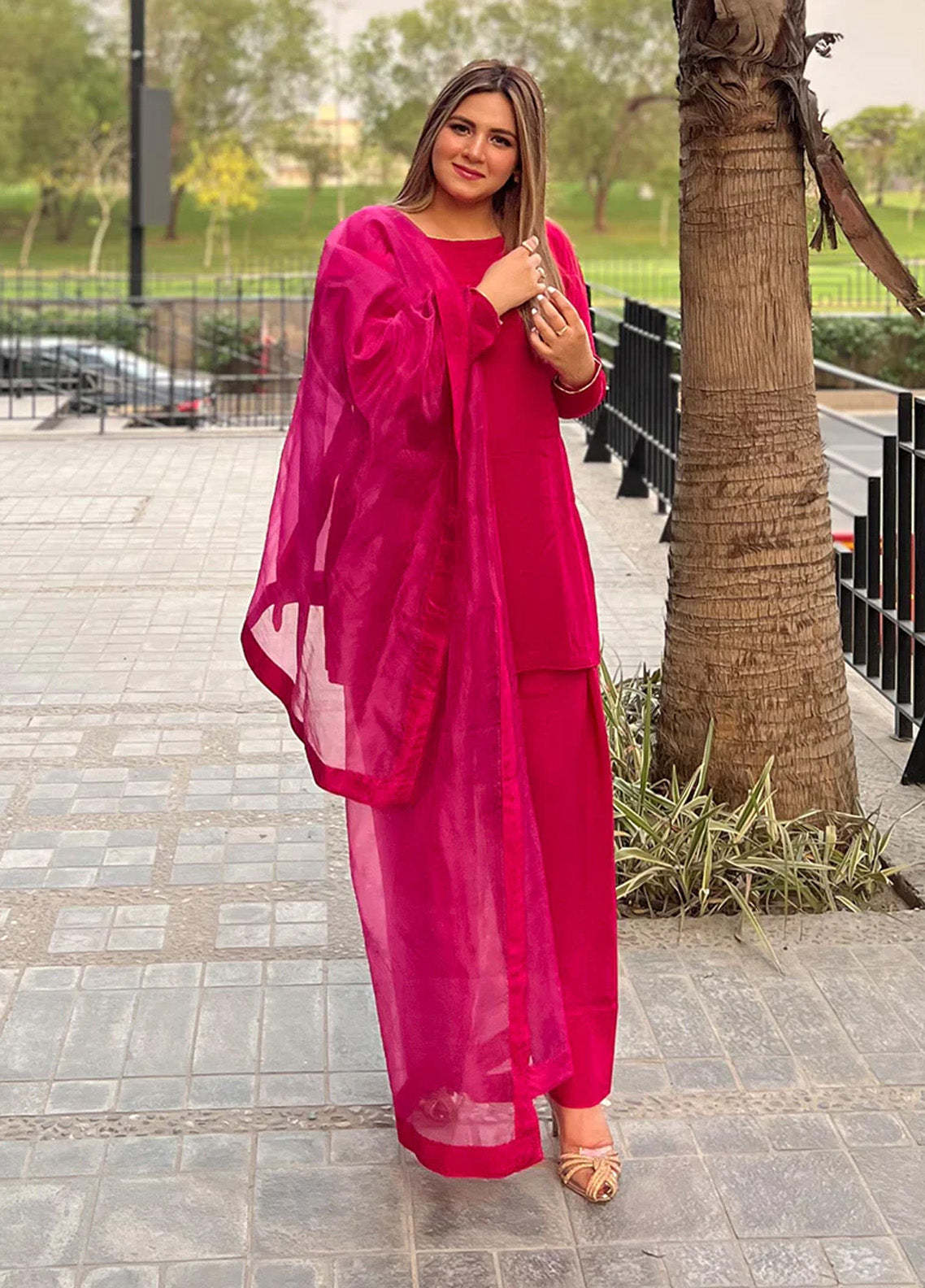Rangeen Festive Luxe Printed Raw Silk 3 Piece Stitched Suit RN25FL-3P D-RUBY Rangeen Festive Luxe Printed Raw Silk 3 Piece Stitched Suit RN25FL-3P D-RUBY