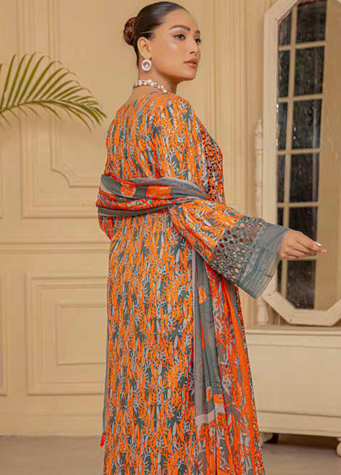 Rangkari By Noorjahan Embroidered Lawn 3 Piece Unstitched Suit NJ25R FLL-03 Rangkari By Noorjahan Embroidered Lawn 3 Piece Unstitched Suit NJ25R FLL-03