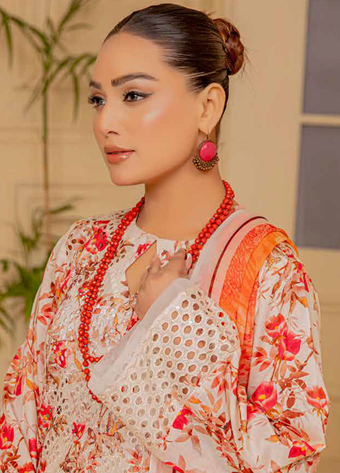 Rangkari By Noorjahan Embroidered Lawn 3 Piece Unstitched Suit NJ25R FLL-05 Rangkari By Noorjahan Embroidered Lawn 3 Piece Unstitched Suit NJ25R FLL-05