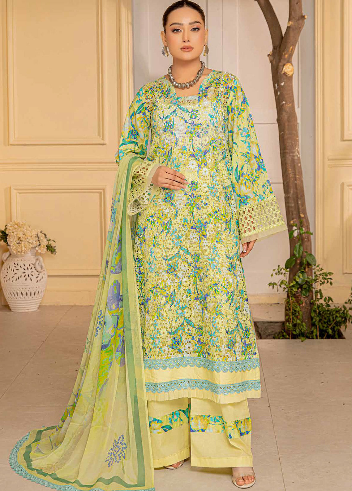 Rangkari By Noorjahan Embroidered Lawn 3 Piece Unstitched Suit NJ25R FLL-09 Rangkari By Noorjahan Embroidered Lawn 3 Piece Unstitched Suit NJ25R FLL-09