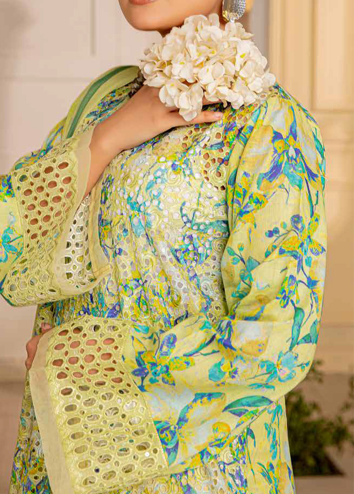 Rangkari By Noorjahan Embroidered Lawn 3 Piece Unstitched Suit NJ25R FLL-09 Rangkari By Noorjahan Embroidered Lawn 3 Piece Unstitched Suit NJ25R FLL-09