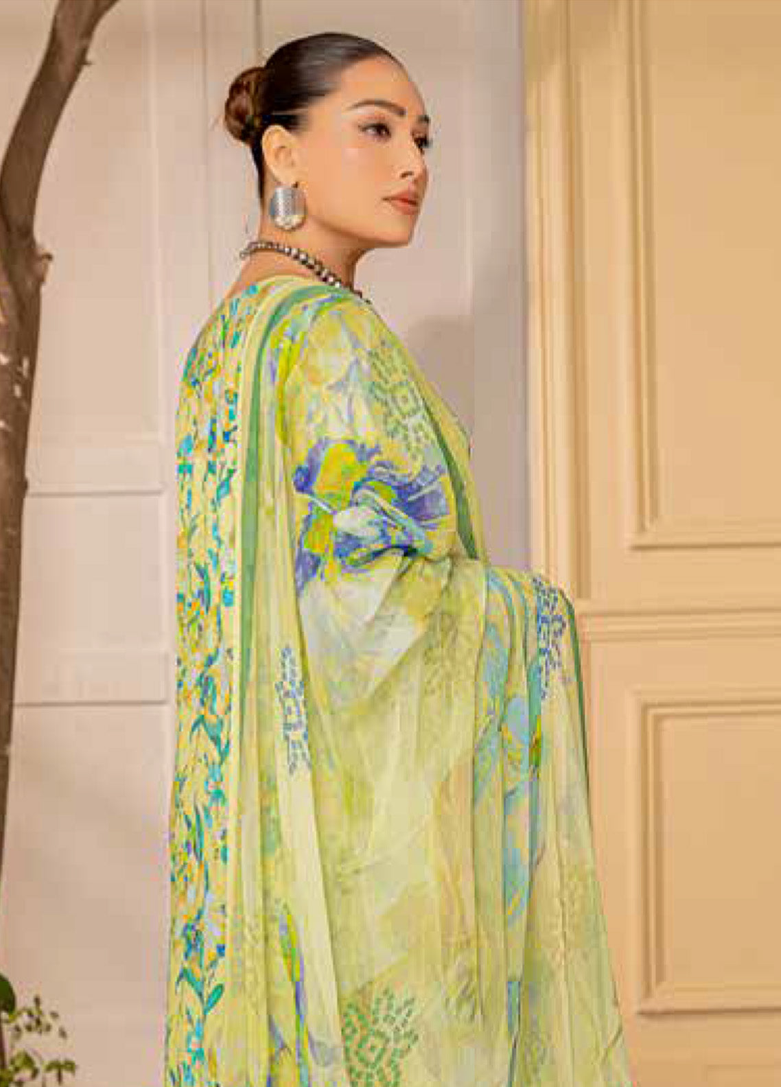 Rangkari By Noorjahan Embroidered Lawn 3 Piece Unstitched Suit NJ25R FLL-09 Rangkari By Noorjahan Embroidered Lawn 3 Piece Unstitched Suit NJ25R FLL-09