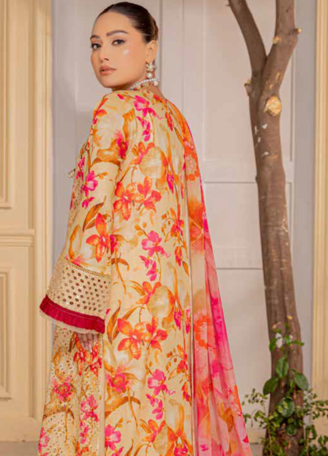 Rangkari By Noorjahan Embroidered Lawn 3 Piece Unstitched Suit NJ25R FLL-10 Rangkari By Noorjahan Embroidered Lawn 3 Piece Unstitched Suit NJ25R FLL-10