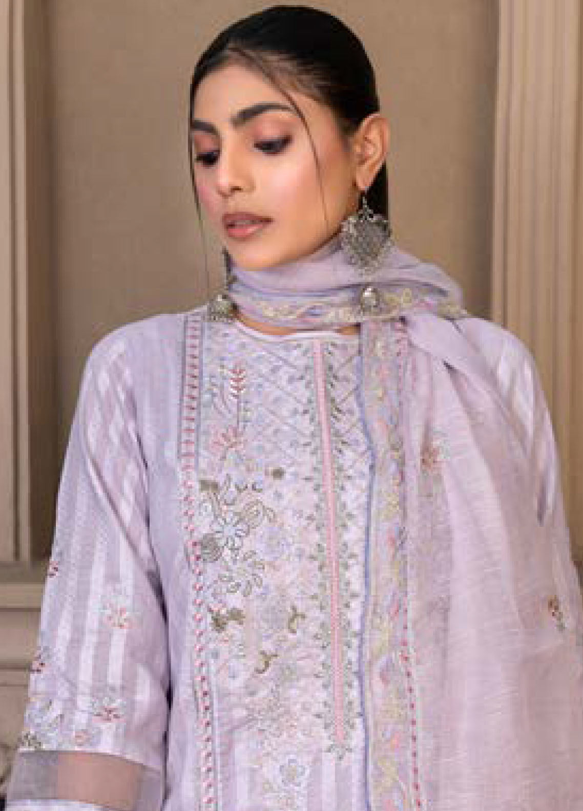 Rashq-E-Qamar By Noorjahan Eid Embroidered Lawn Dupatta 3 Piece Unstitched Suit NJ24RQEEL D-06 Rashq-E-Qamar By Noorjahan Eid Embroidered Lawn Dupatta 3 Piece Unstitched Suit NJ24RQEEL D-06