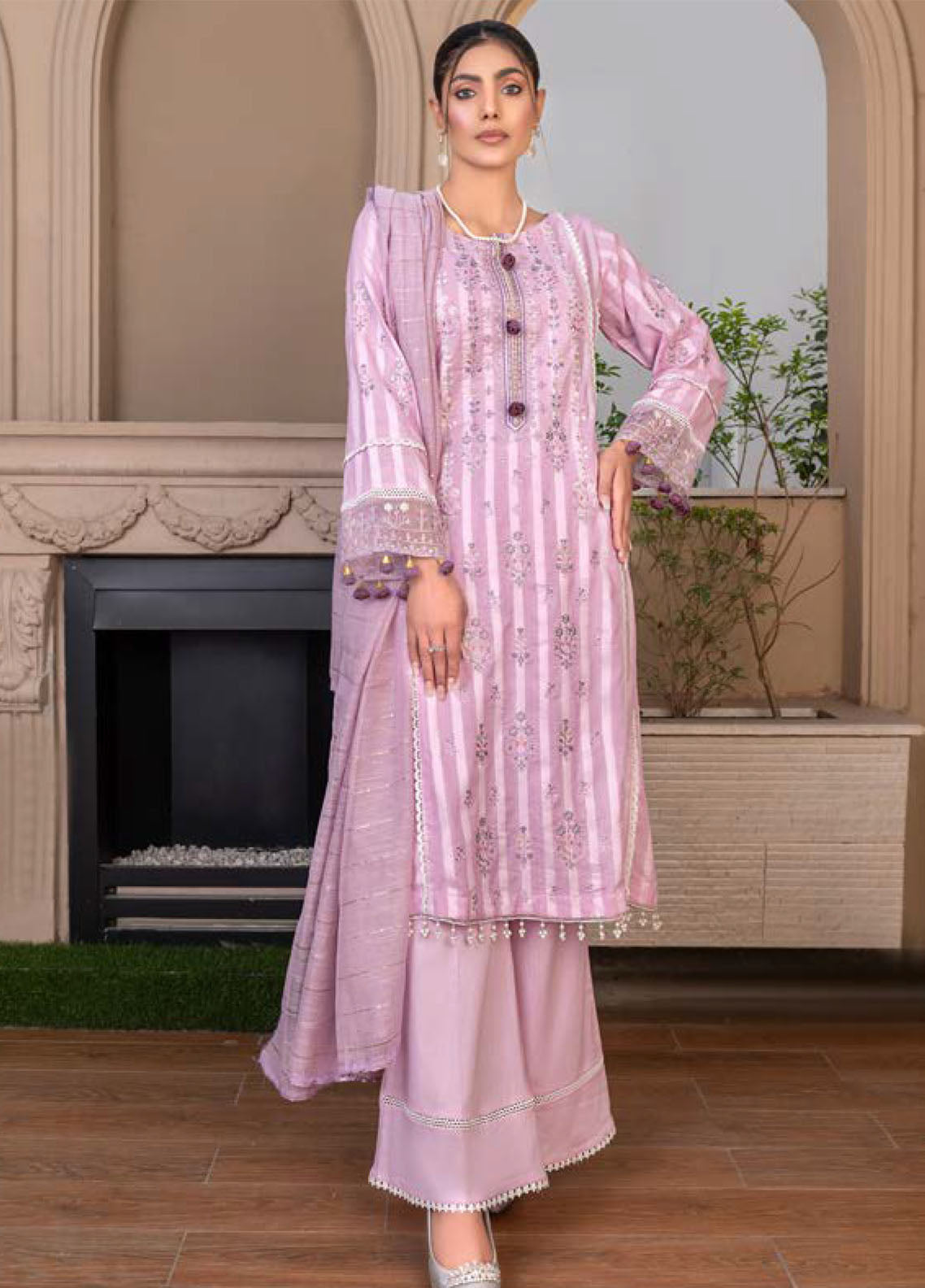 Rashq-E-Qamar By Noorjahan Eid Embroidered Lawn Dupatta 3 Piece Unstitched Suit NJ24RQEEL D-08 Rashq-E-Qamar By Noorjahan Eid Embroidered Lawn Dupatta 3 Piece Unstitched Suit NJ24RQEEL D-08