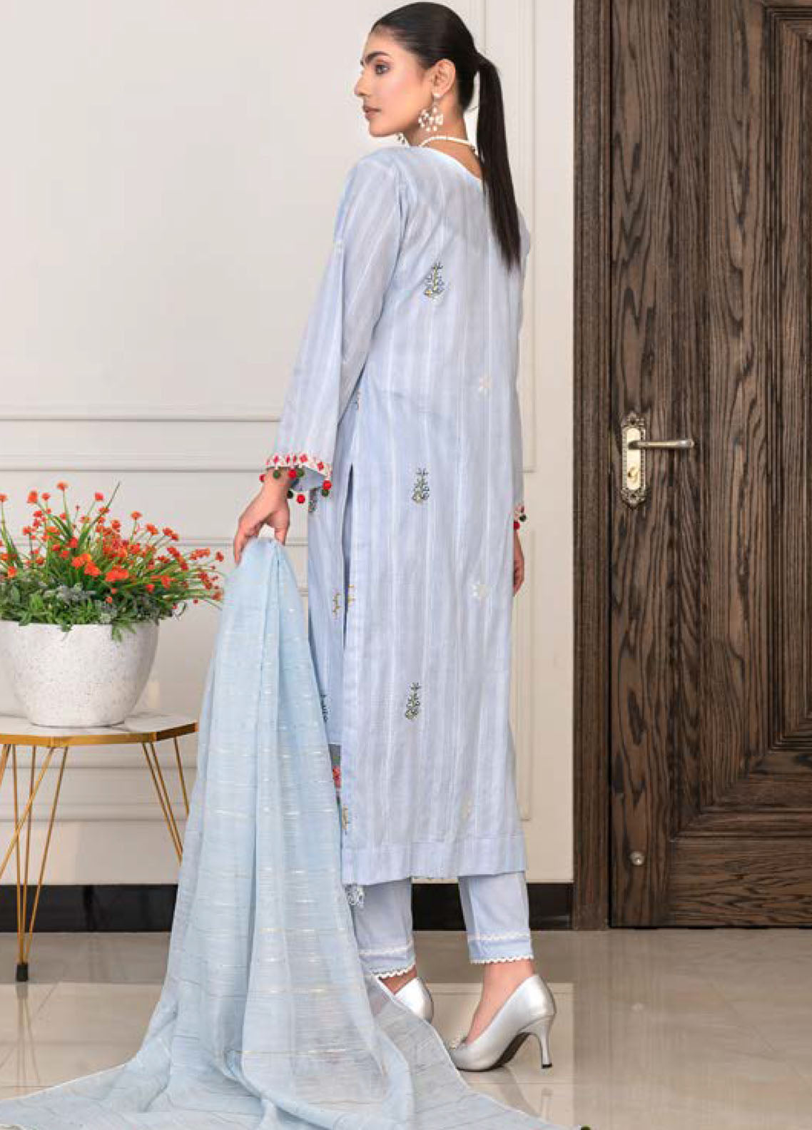 Rashq-E-Qamar By Noorjahan Eid Embroidered Lawn Dupatta 3 Piece Unstitched Suit NJ24RQEEL D-10 Rashq-E-Qamar By Noorjahan Eid Embroidered Lawn Dupatta 3 Piece Unstitched Suit NJ24RQEEL D-10