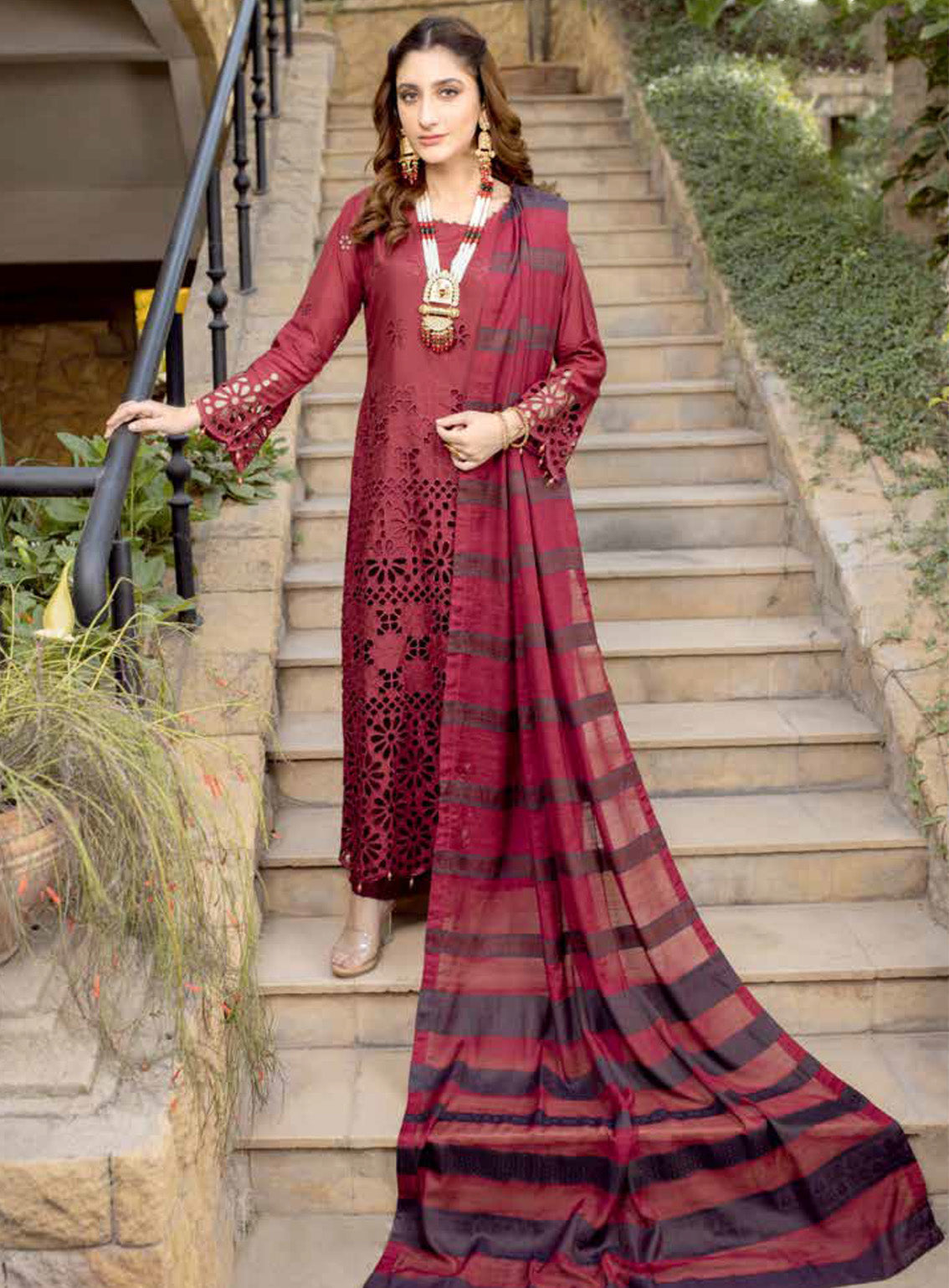 Raspberry By Schick Embroidered Schiffli Boring Viscose 3 Piece Unstitched Suit SDH24R D-06 Raspberry By Schick Embroidered Schiffli Boring Viscose 3 Piece Unstitched Suit SDH24R D-06