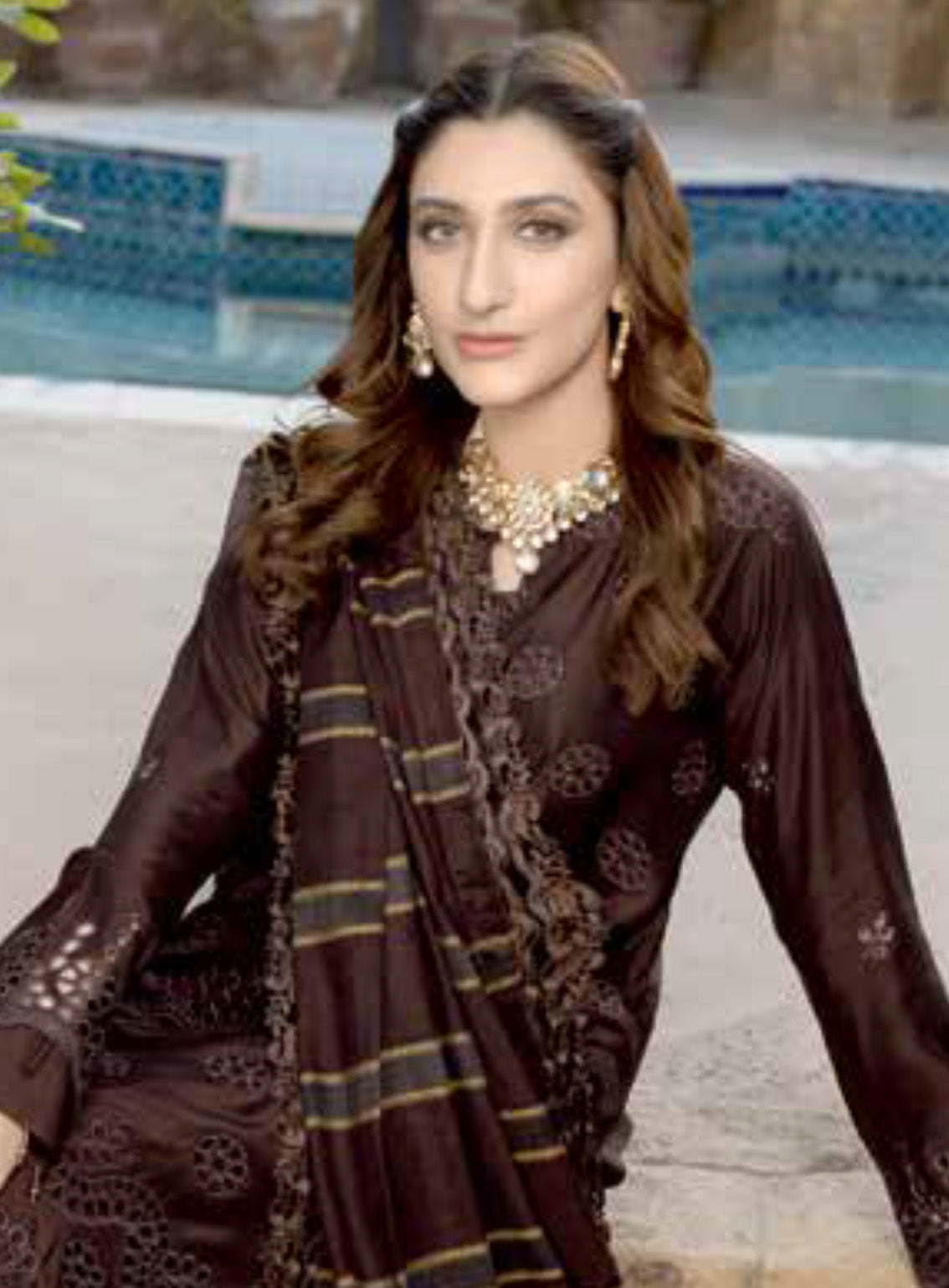 Raspberry By Schick Embroidered Schiffli Boring Viscose 3 Piece Unstitched Suit SDH24R D-07 Raspberry By Schick Embroidered Schiffli Boring Viscose 3 Piece Unstitched Suit SDH24R D-07