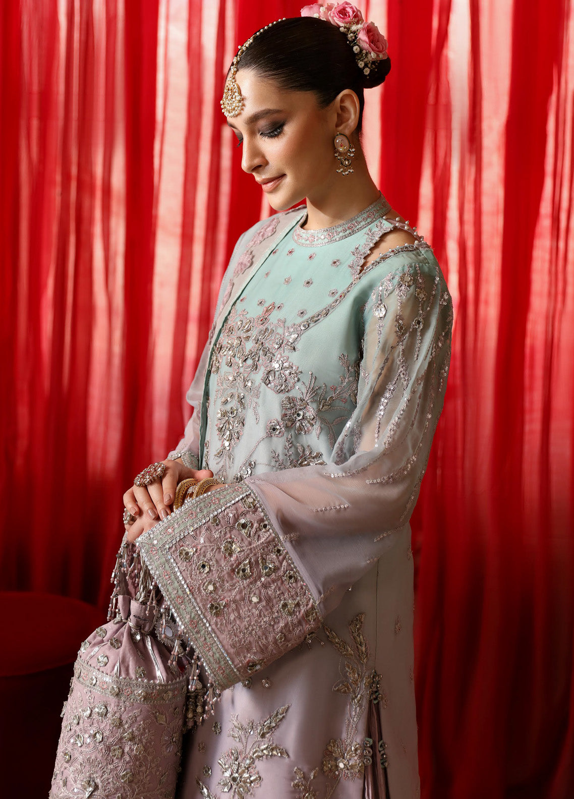 Reena By Alizeh Embroidered Chiffon 3 Piece Unstitched Suit AFB24RWV3 D-03 AMANI Reena By Alizeh Embroidered Chiffon 3 Piece Unstitched Suit AFB24RWV3 D-03 AMANI