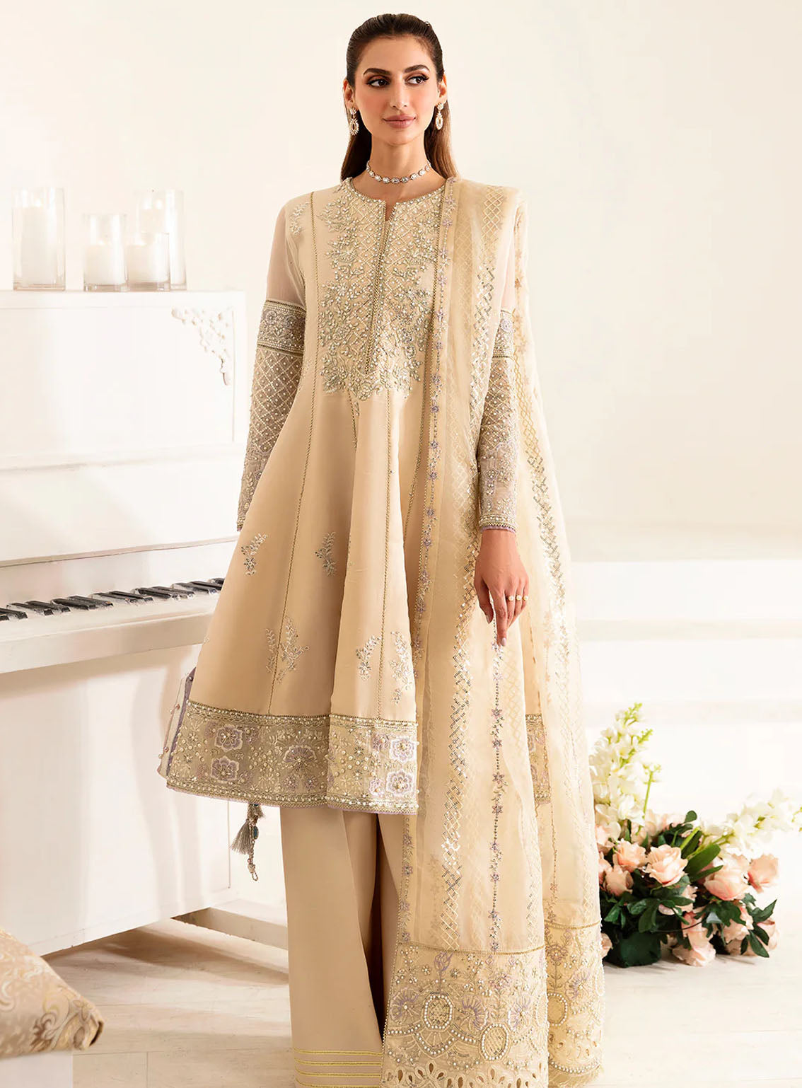 Reena By Alizeh Handcrafted Wedding Edit Chiffon 3 Piece Unstitched Suit ALZ24R AF-HM-4011 DENIS Reena By Alizeh Handcrafted Wedding Edit Chiffon 3 Piece Unstitched Suit ALZ24R AF-HM-4011 DENIS