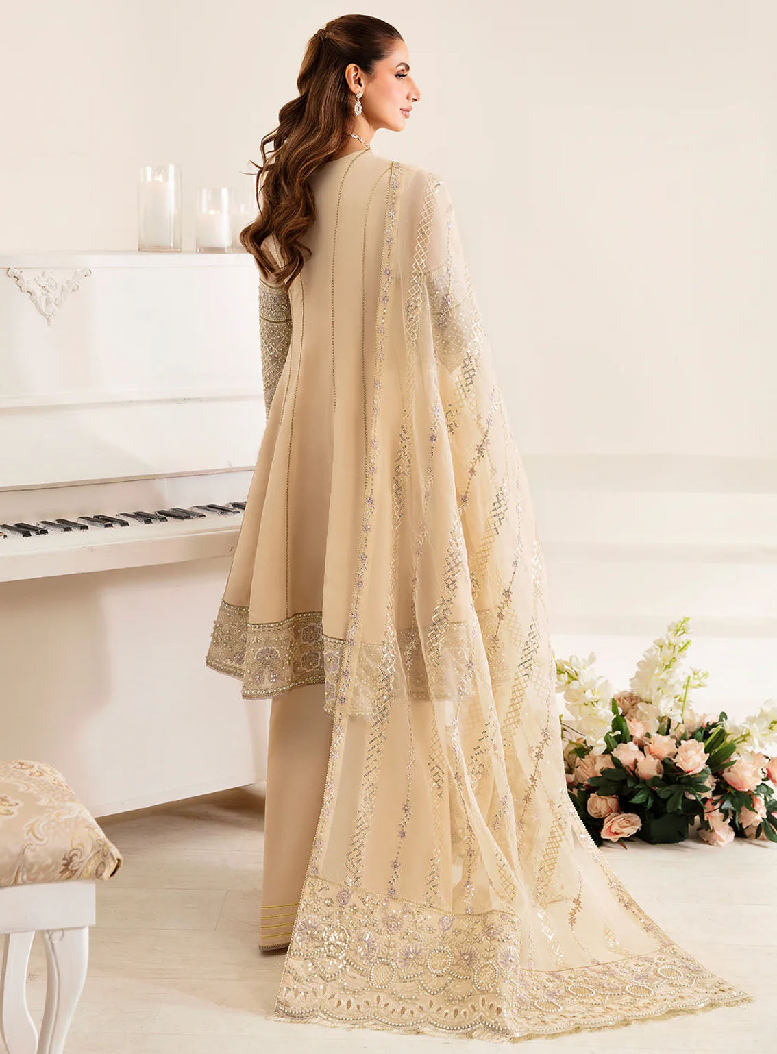 Reena By Alizeh Handcrafted Wedding Edit Chiffon 3 Piece Unstitched Suit ALZ24R AF-HM-4011 DENIS Reena By Alizeh Handcrafted Wedding Edit Chiffon 3 Piece Unstitched Suit ALZ24R AF-HM-4011 DENIS