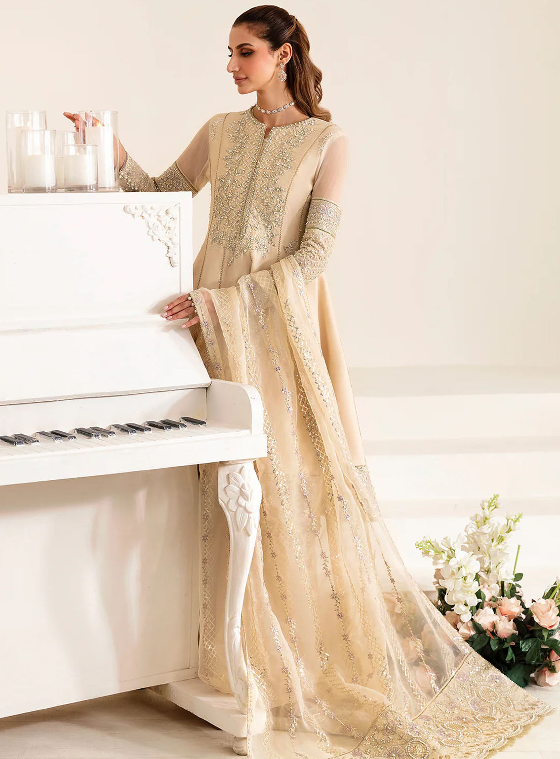 Reena By Alizeh Handcrafted Wedding Edit Chiffon 3 Piece Unstitched Suit ALZ24R AF-HM-4011 DENIS Reena By Alizeh Handcrafted Wedding Edit Chiffon 3 Piece Unstitched Suit ALZ24R AF-HM-4011 DENIS