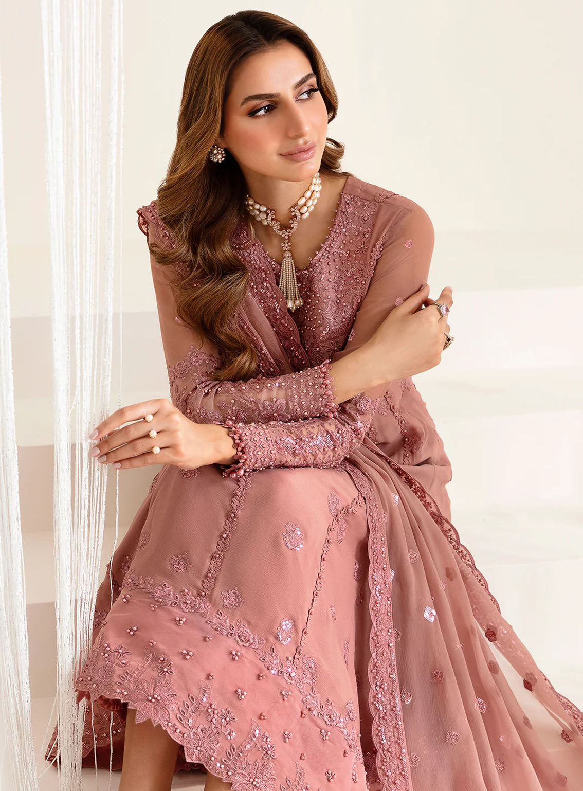 Reena By Alizeh Handcrafted Wedding Edit Chiffon 3 Piece Unstitched Suit ALZ24R AF-HM-4016 CRIMSON Reena By Alizeh Handcrafted Wedding Edit Chiffon 3 Piece Unstitched Suit ALZ24R AF-HM-4016 CRIMSON