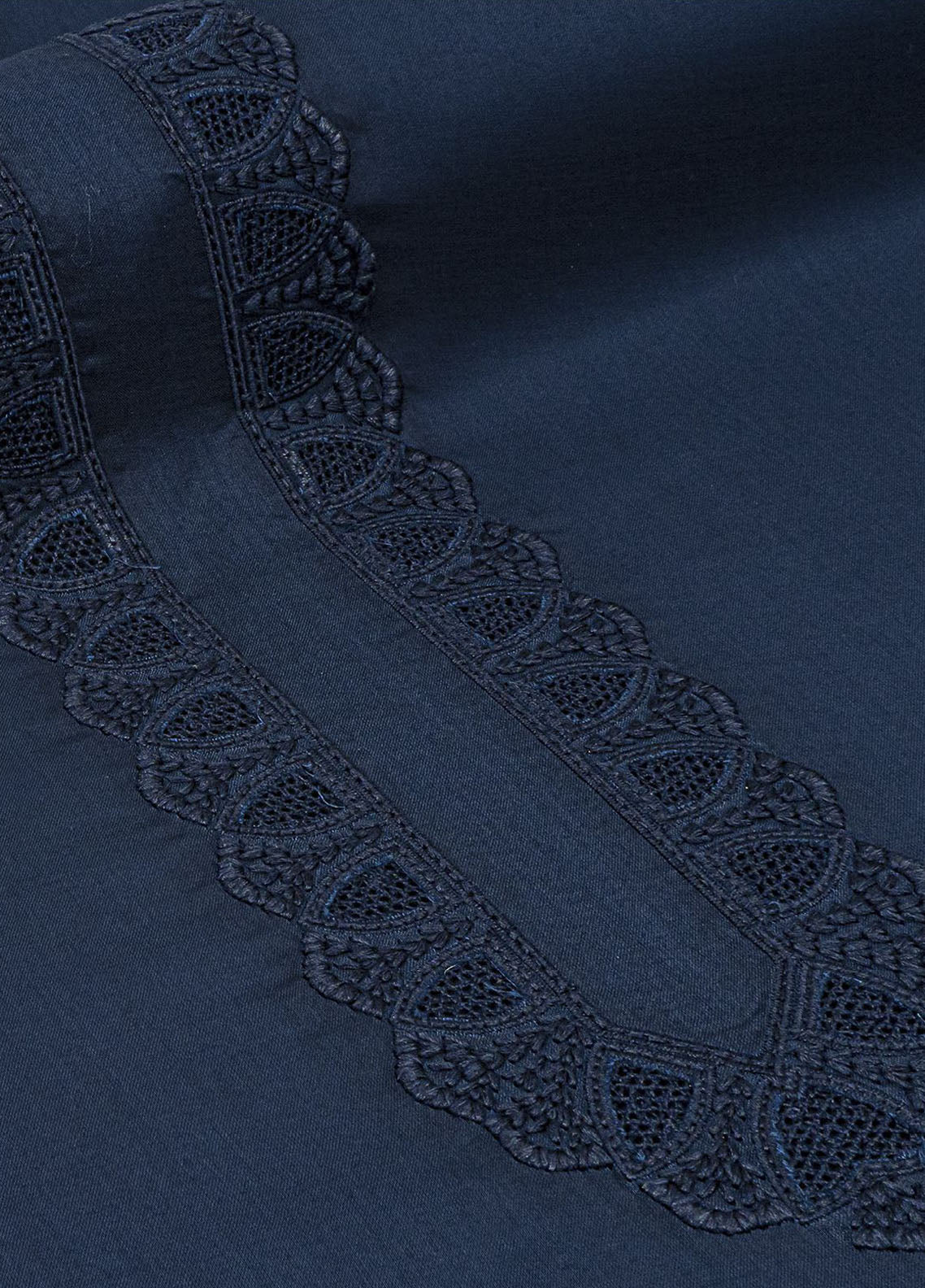 Resham Kari By Narkin's Eid Festive Embroidered Cotton 2 Piece Unstitched Suit NRK24RKEFEC D-007 Resham Kari By Narkin's Eid Festive Embroidered Cotton 2 Piece Unstitched Suit NRK24RKEFEC D-007