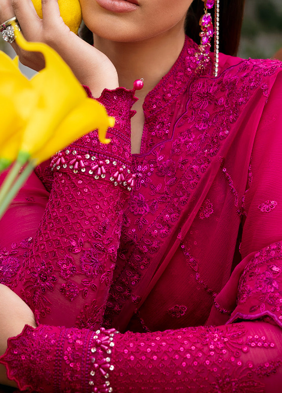 Reverie By Gulaal Embroidered Chiffon 3 Piece Unstitched Suit GL25R D-01 ZEVIRA Reverie By Gulaal Embroidered Chiffon 3 Piece Unstitched Suit GL25R D-01 ZEVIRA