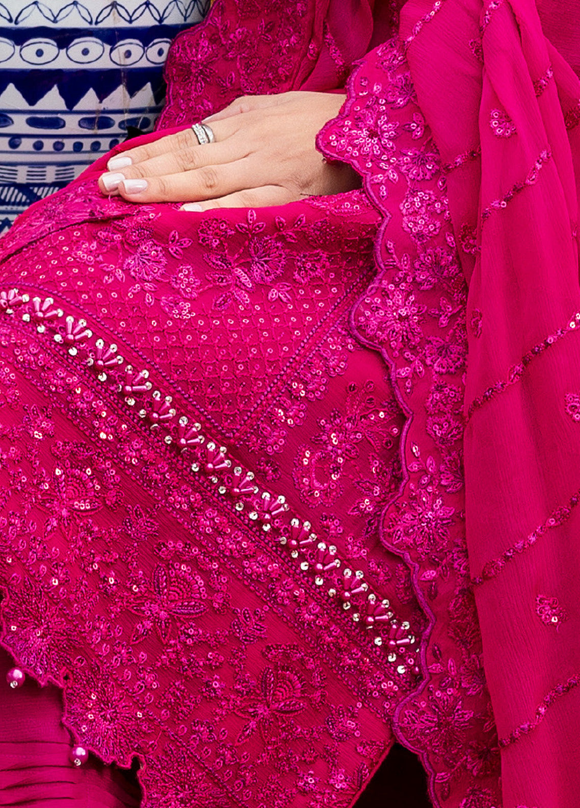 Reverie By Gulaal Embroidered Chiffon 3 Piece Unstitched Suit GL25R D-01 ZEVIRA Reverie By Gulaal Embroidered Chiffon 3 Piece Unstitched Suit GL25R D-01 ZEVIRA