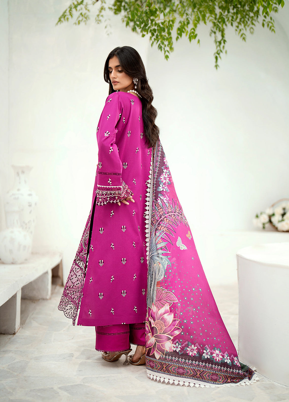 Riwaayat By Bin Ilyas Embroidered Lawn 3 Piece Unstitched Suit BI24R 302 B Riwaayat By Bin Ilyas Embroidered Lawn 3 Piece Unstitched Suit BI24R 302 B