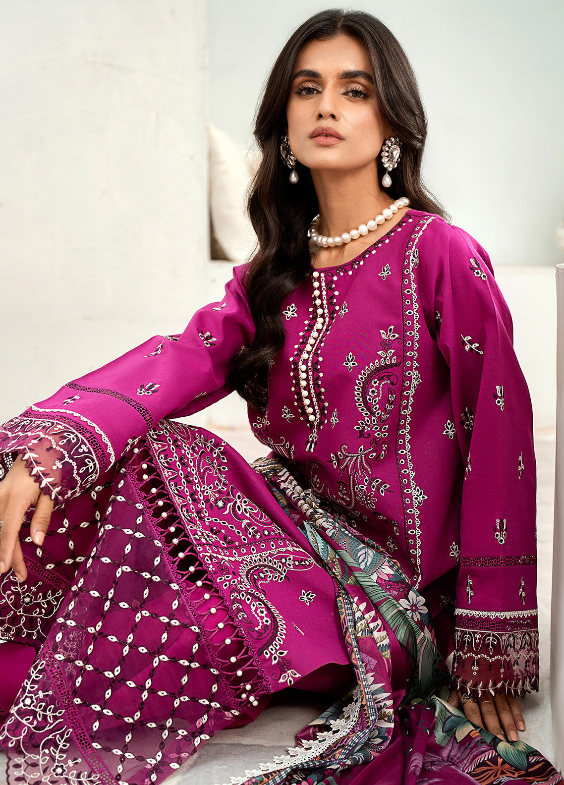 Riwaayat By Bin Ilyas Embroidered Lawn 3 Piece Unstitched Suit BI24R 302 B Riwaayat By Bin Ilyas Embroidered Lawn 3 Piece Unstitched Suit BI24R 302 B