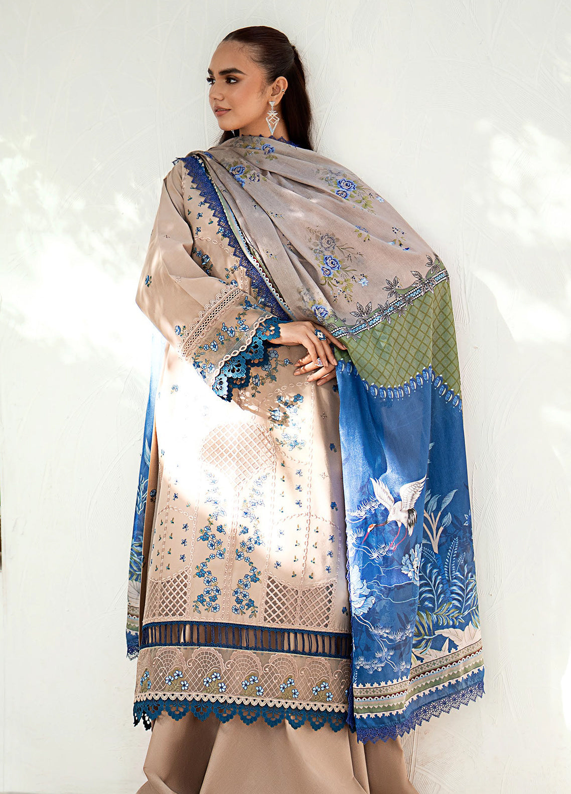 Riwaayat By Bin Ilyas Embroidered Lawn 3 Piece Unstitched Suit BI24R 304 A Riwaayat By Bin Ilyas Embroidered Lawn 3 Piece Unstitched Suit BI24R 304 A