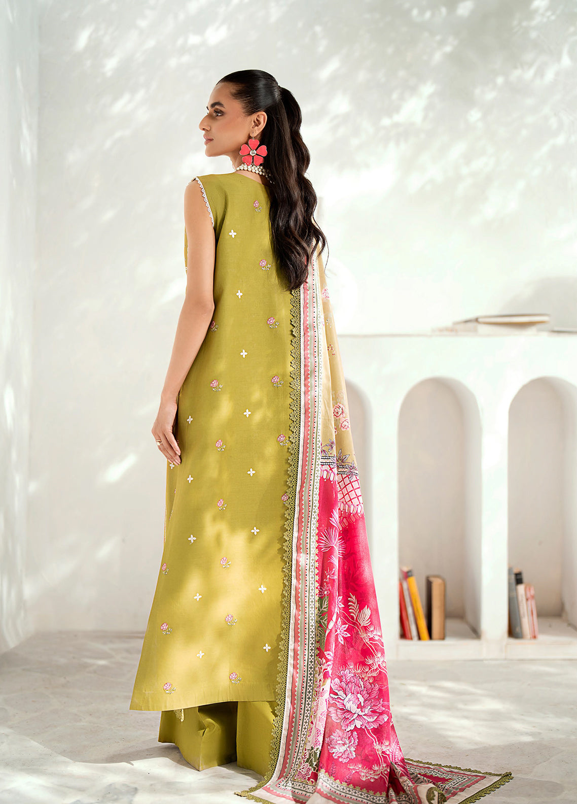 Riwaayat By Bin Ilyas Embroidered Lawn 3 Piece Unstitched Suit BI24R 304 B Riwaayat By Bin Ilyas Embroidered Lawn 3 Piece Unstitched Suit BI24R 304 B