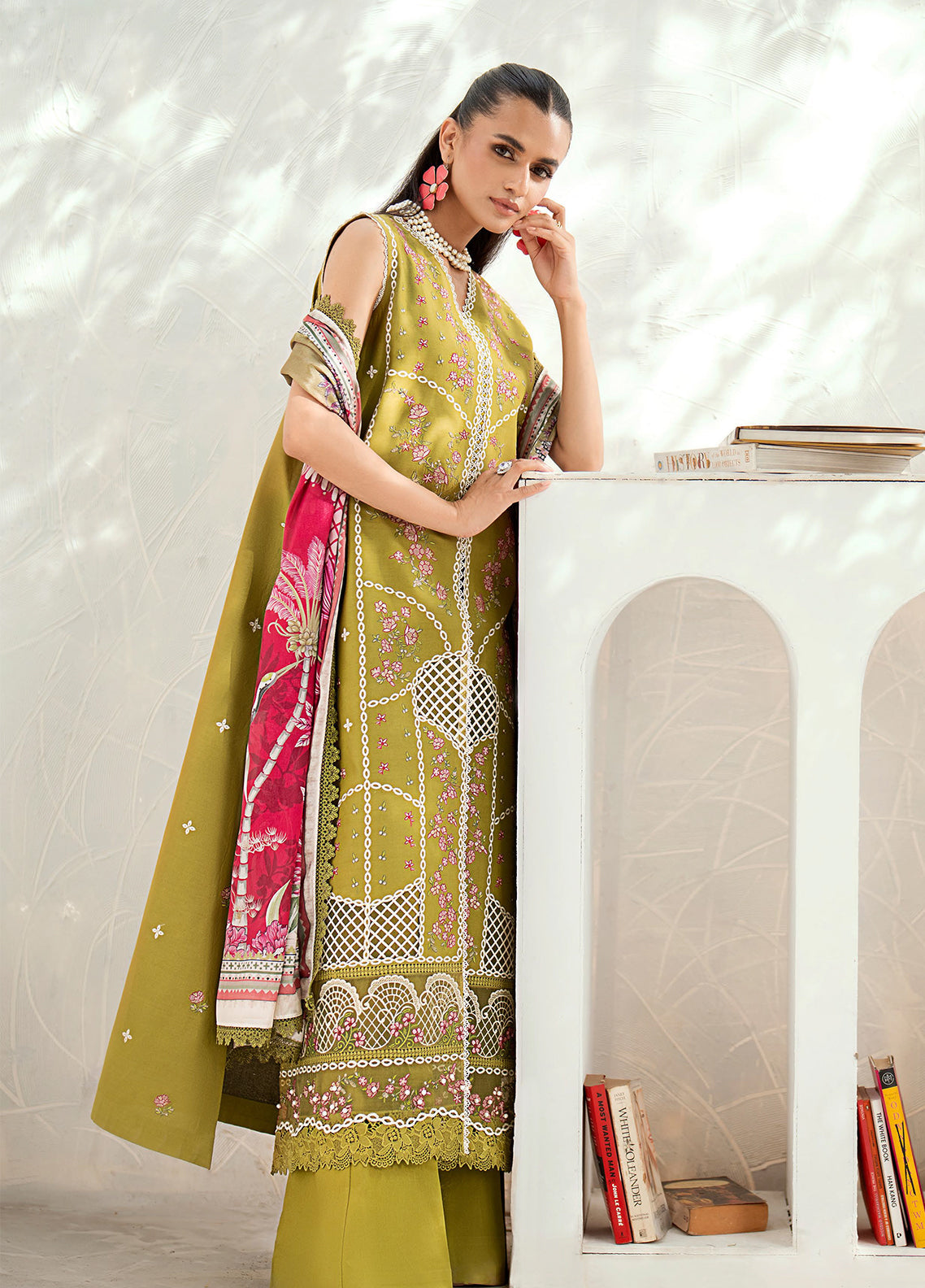 Riwaayat By Bin Ilyas Embroidered Lawn 3 Piece Unstitched Suit BI24R 304 B Riwaayat By Bin Ilyas Embroidered Lawn 3 Piece Unstitched Suit BI24R 304 B