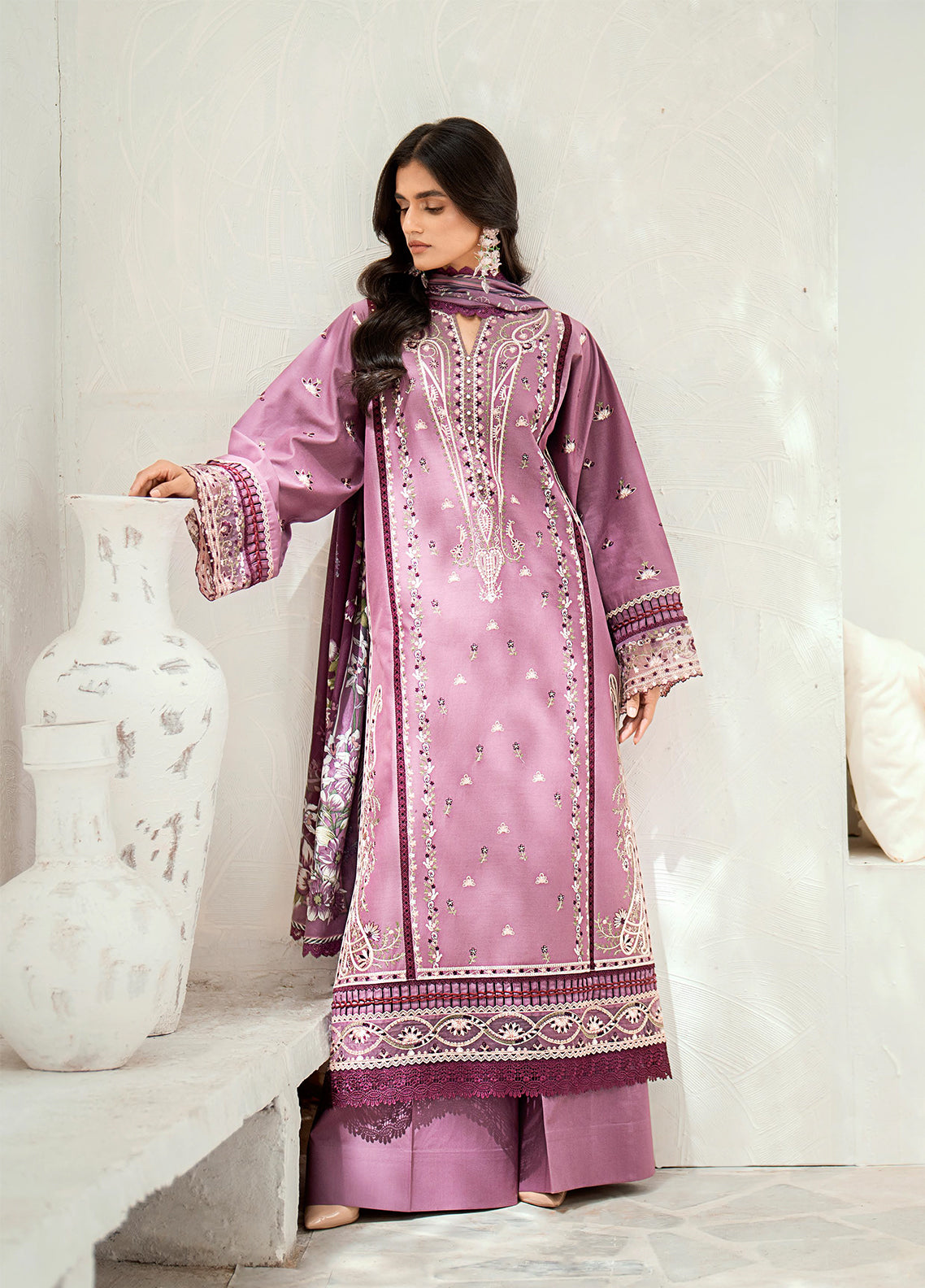 Riwaayat By Bin Ilyas Embroidered Lawn 3 Piece Unstitched Suit BI24R 305 B Riwaayat By Bin Ilyas Embroidered Lawn 3 Piece Unstitched Suit BI24R 305 B