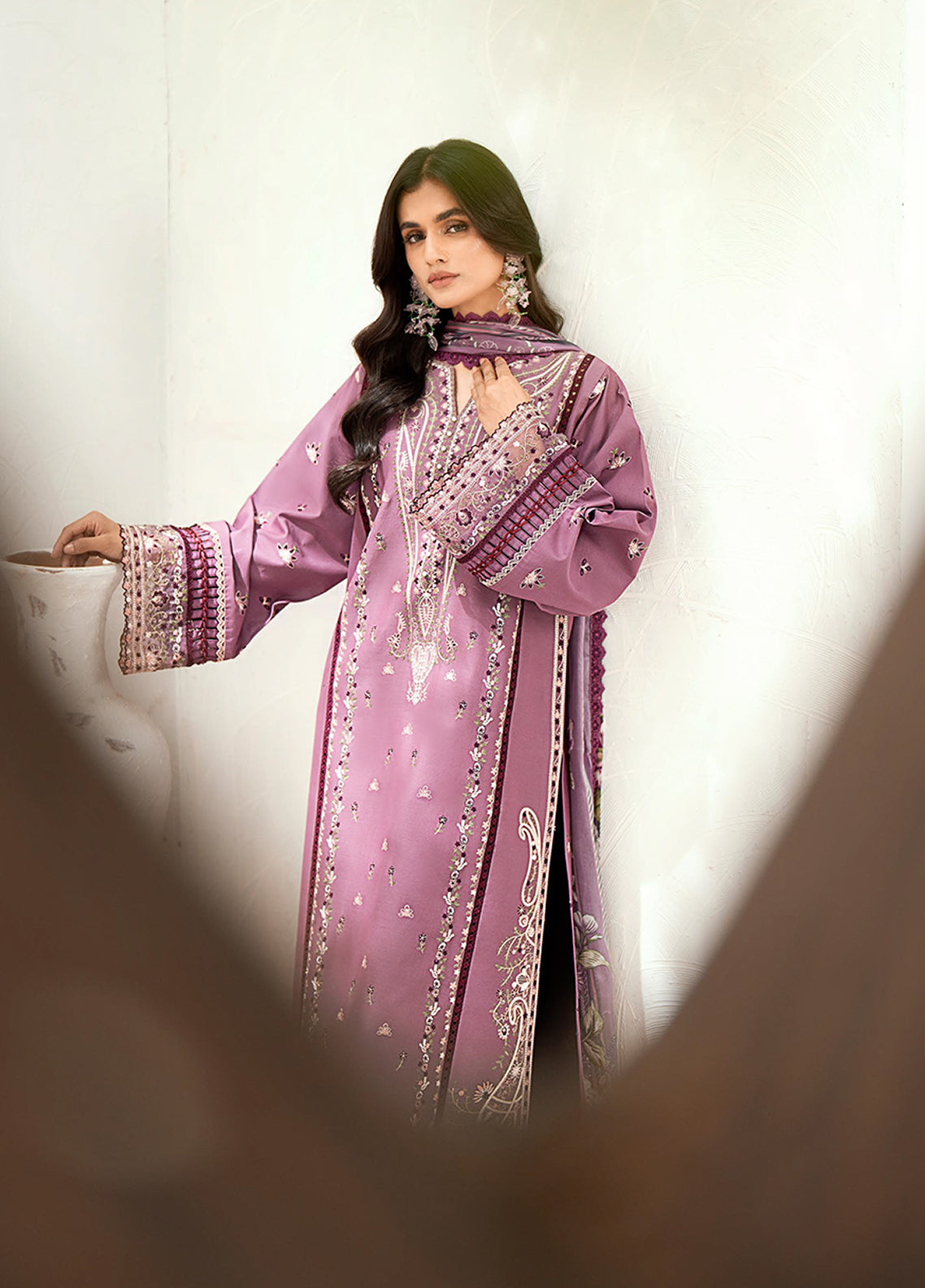 Riwaayat By Bin Ilyas Embroidered Lawn 3 Piece Unstitched Suit BI24R 305 B Riwaayat By Bin Ilyas Embroidered Lawn 3 Piece Unstitched Suit BI24R 305 B