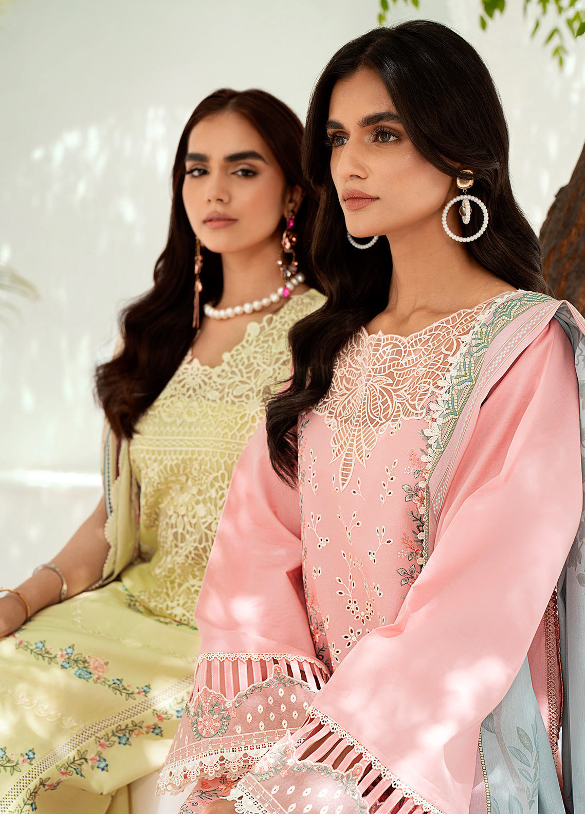Riwaayat By Bin Ilyas Embroidered Lawn 3 Piece Unstitched Suit BI24R 306 A Riwaayat By Bin Ilyas Embroidered Lawn 3 Piece Unstitched Suit BI24R 306 A
