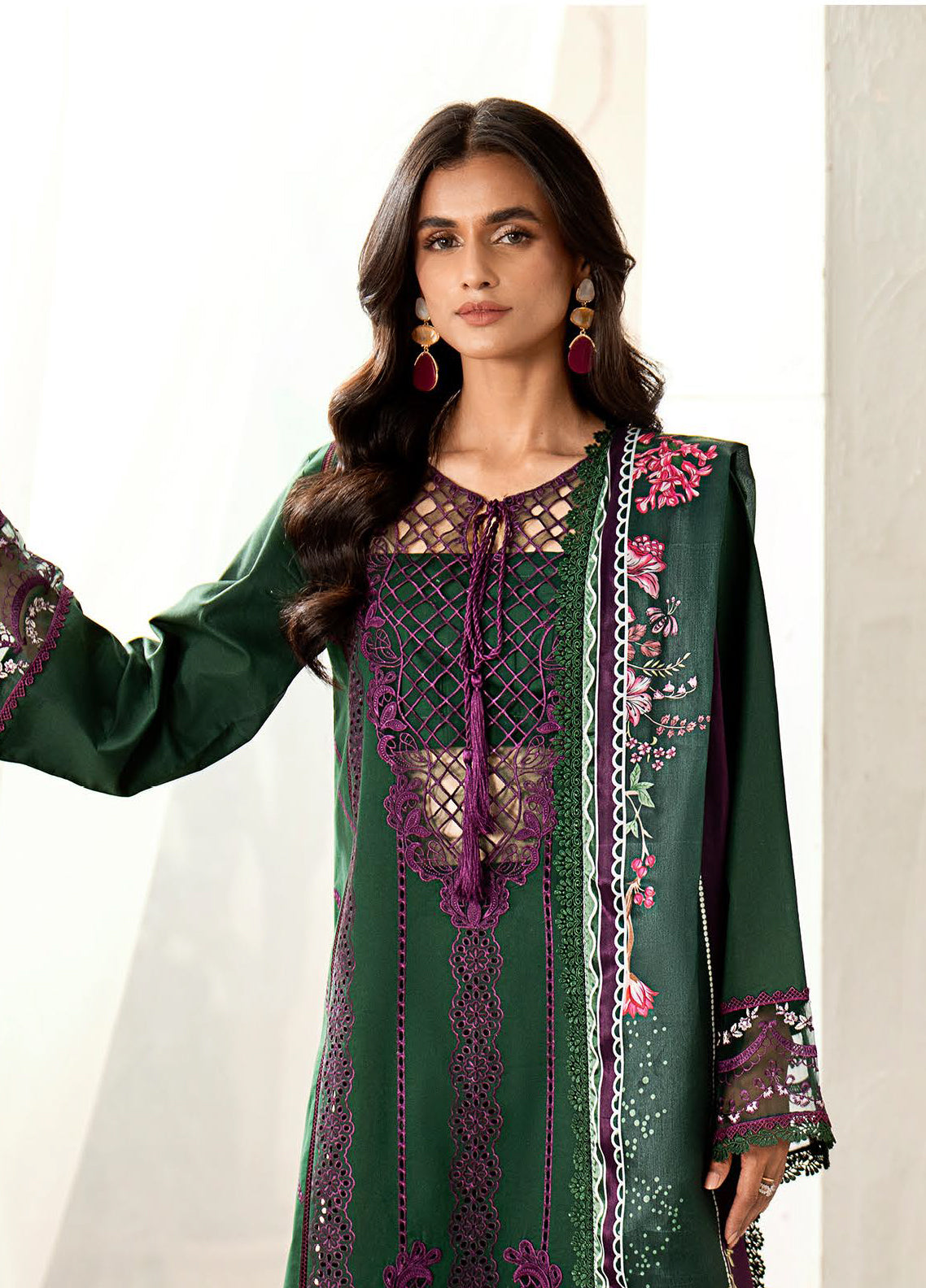 Riwaayat By Bin Ilyas Embroidered Lawn 3 Piece Unstitched Suit BI24R 308 B Riwaayat By Bin Ilyas Embroidered Lawn 3 Piece Unstitched Suit BI24R 308 B