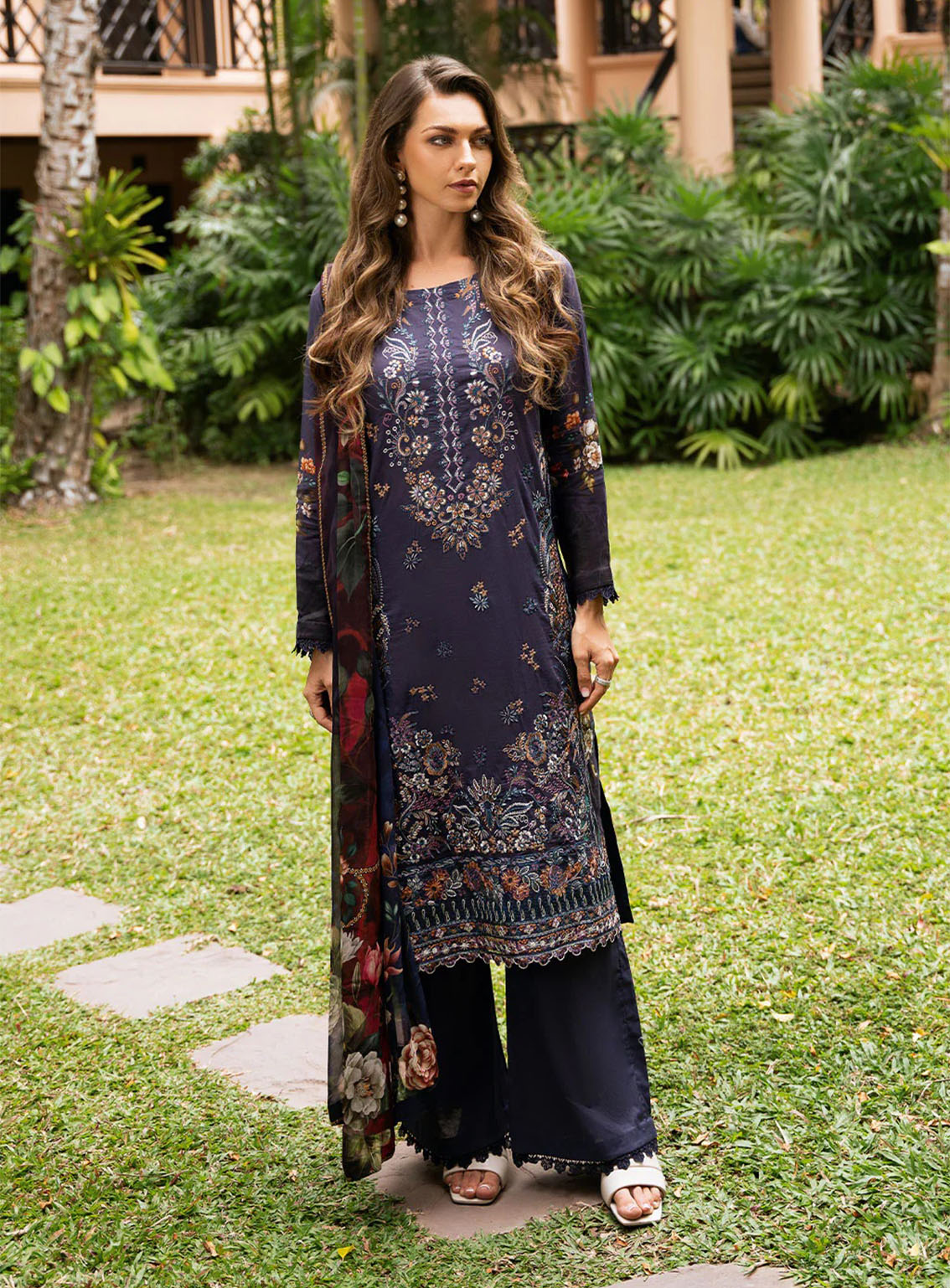 Riwayat By Ramsha Embroidered Lawn 3 Piece Unstitched Suit RM25RLEL Y-1103 Riwayat By Ramsha Embroidered Lawn 3 Piece Unstitched Suit RM25RLEL Y-1103