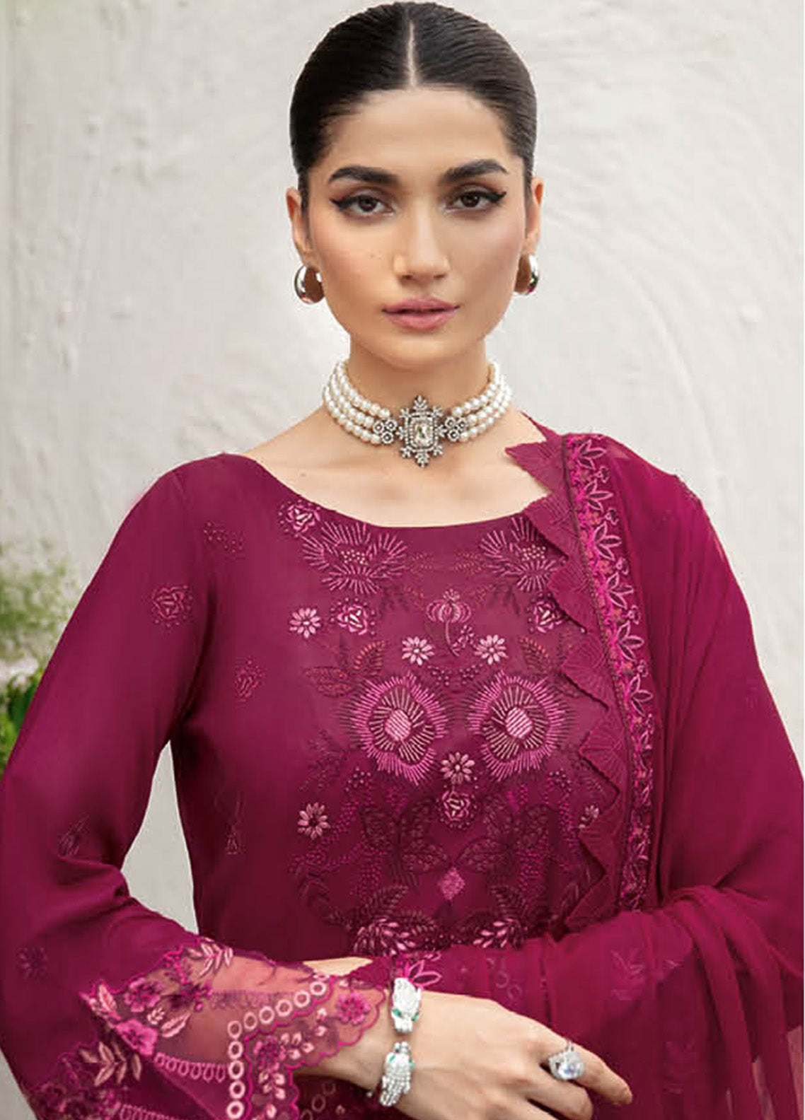 Riwayat By Ramsha Embroidered Lawn 3 Piece Unstitched Suit RM25RV10 D-Y-1001 Riwayat By Ramsha Embroidered Lawn 3 Piece Unstitched Suit RM25RV10 D-Y-1001