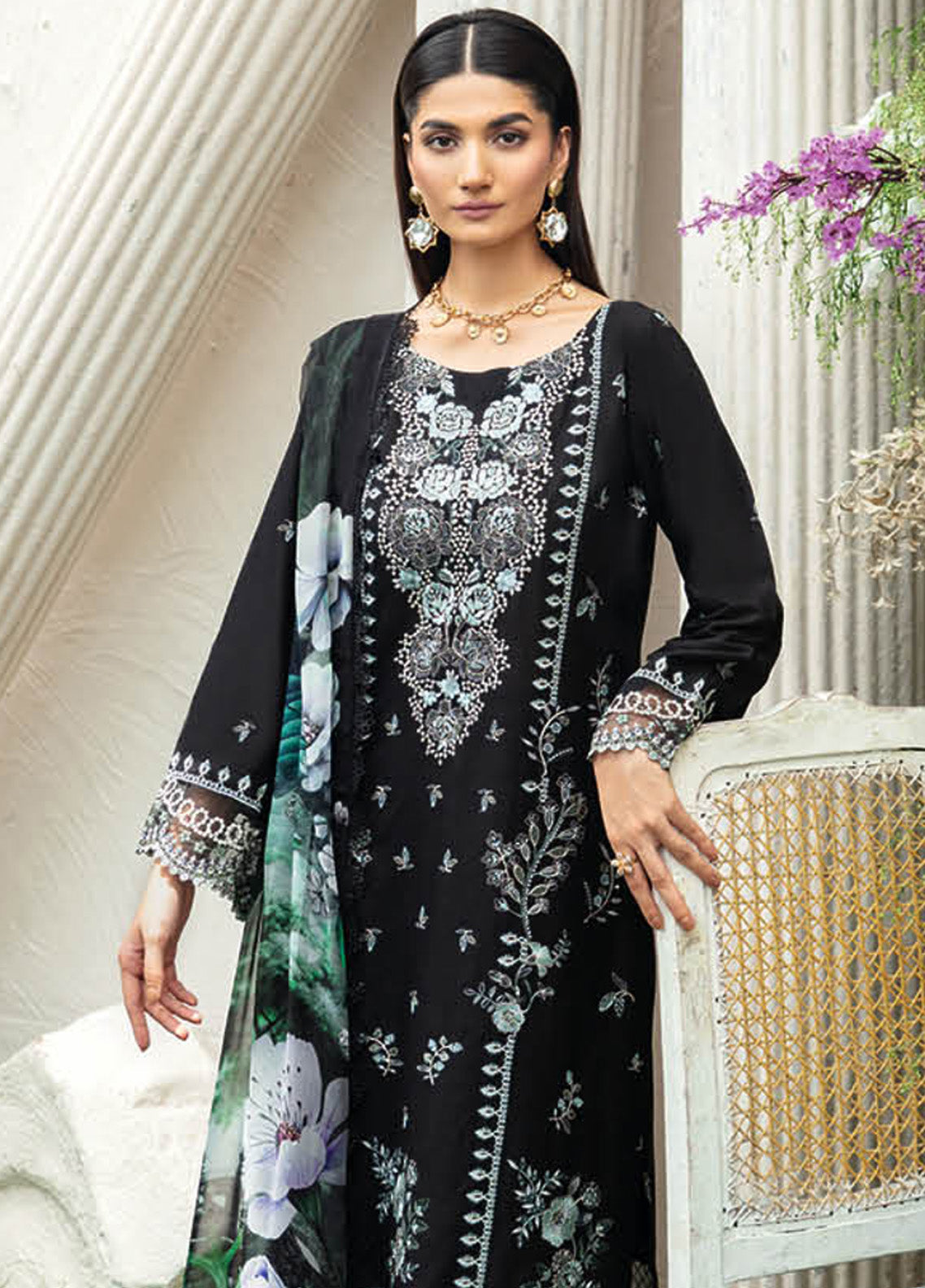 Riwayat By Ramsha Embroidered Lawn 3 Piece Unstitched Suit RM25RV10 D-Y-1004 Riwayat By Ramsha Embroidered Lawn 3 Piece Unstitched Suit RM25RV10 D-Y-1004