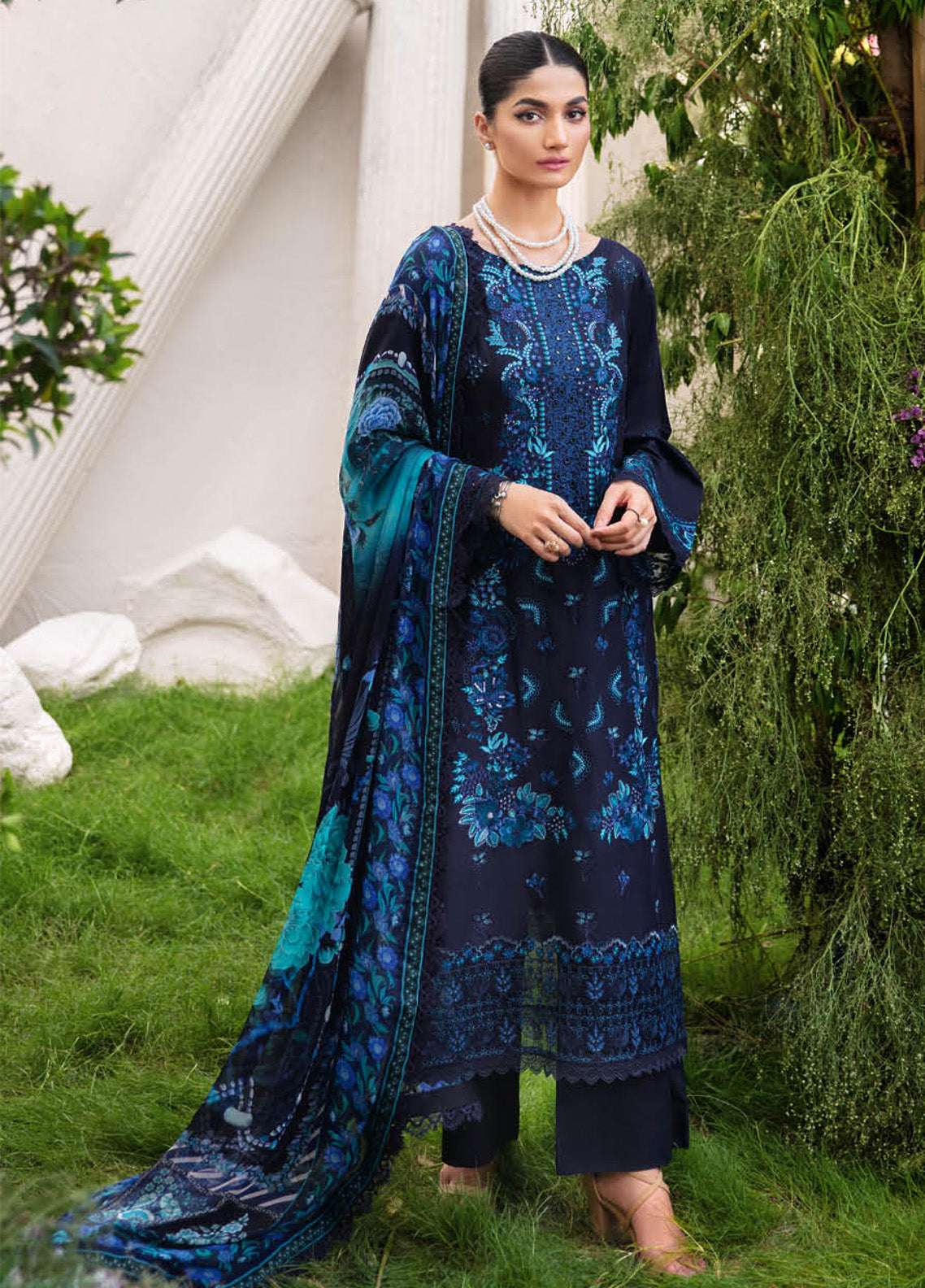 Riwayat By Ramsha Embroidered Lawn 3 Piece Unstitched Suit RM25RV10 D-Y-1005 Riwayat By Ramsha Embroidered Lawn 3 Piece Unstitched Suit RM25RV10 D-Y-1005