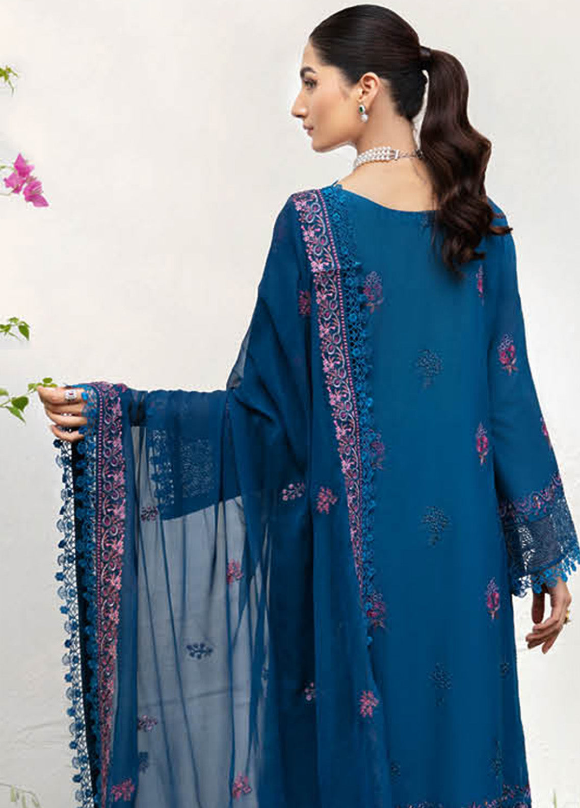 Riwayat By Ramsha Embroidered Lawn 3 Piece Unstitched Suit RM25RV10 D-Y-1008 Riwayat By Ramsha Embroidered Lawn 3 Piece Unstitched Suit RM25RV10 D-Y-1008