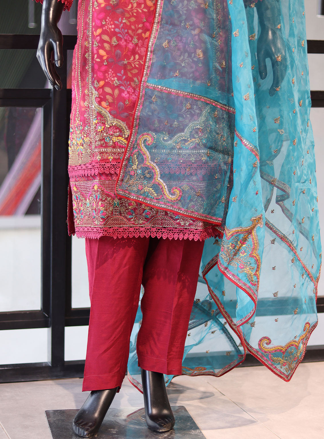 Roheen By Peach Embroidered Organza 3 Piece Stitched Suit P24REO D-4A Roheen By Peach Embroidered Organza 3 Piece Stitched Suit P24REO D-4A
