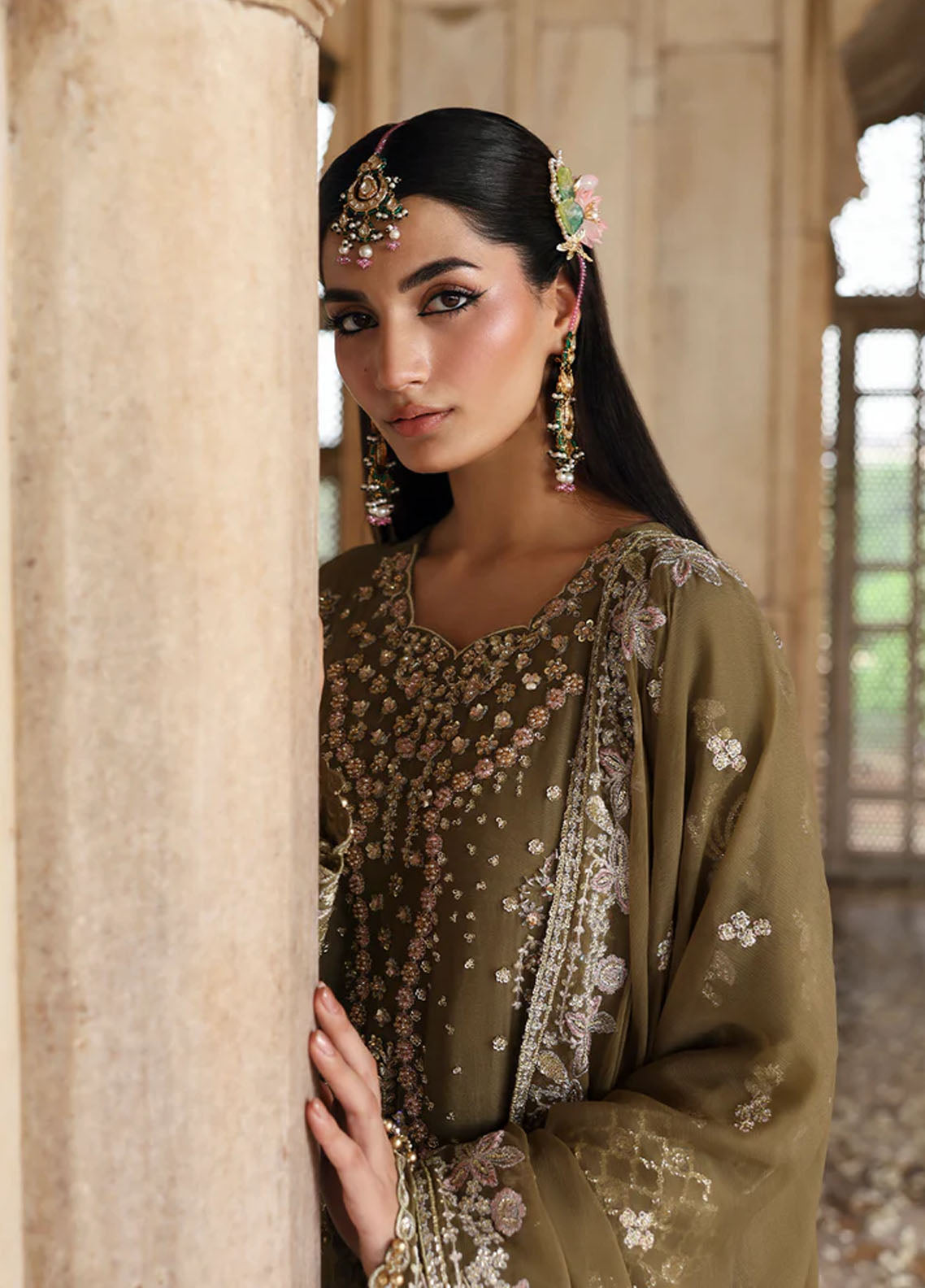 Romansiyyah By Emaan Adeel Embroidered Chiffon 3 Piece Unstitched Suit EA25RLF D-OLIVEA Romansiyyah By Emaan Adeel Embroidered Chiffon 3 Piece Unstitched Suit EA25RLF D-OLIVEA