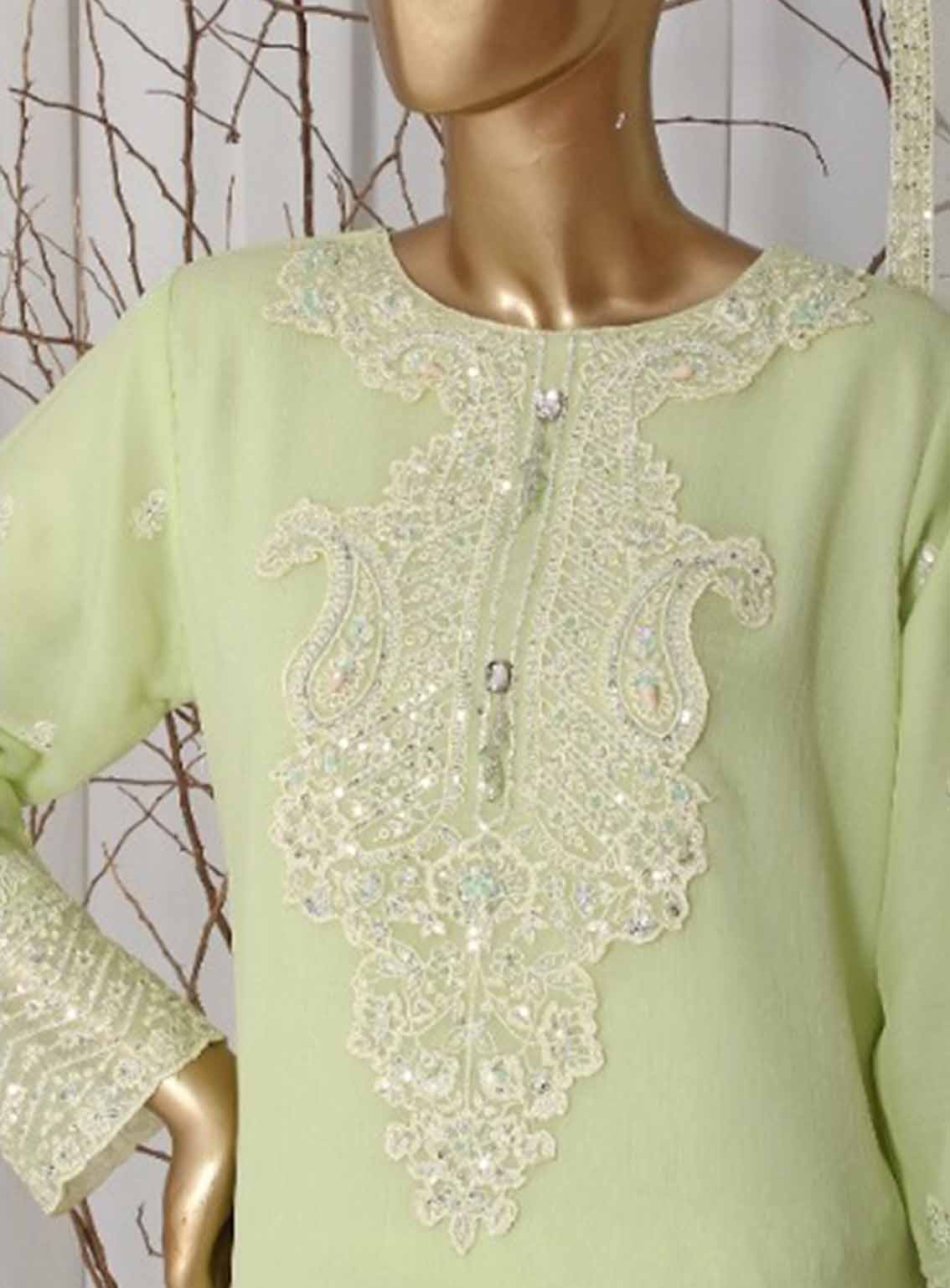 Romosh Embroidered Organza 3 Piece Stitched Suit RNPC25FE D-222-GRN Romosh Embroidered Organza 3 Piece Stitched Suit RNPC25FE D-222-GRN