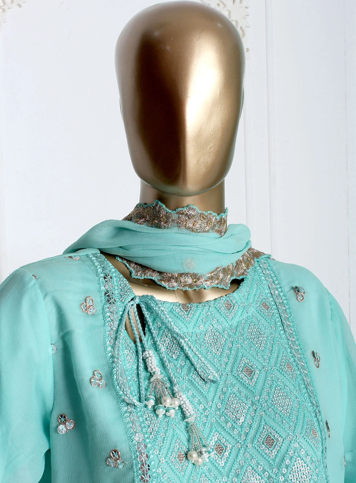 Romosh Fancy Embroidered Chiffon 3 Piece Stitched Suit - RNPC24FE RO-132 DAIMOND DIVA Romosh Fancy Embroidered Chiffon 3 Piece Stitched Suit - RNPC24FE RO-132 DAIMOND DIVA