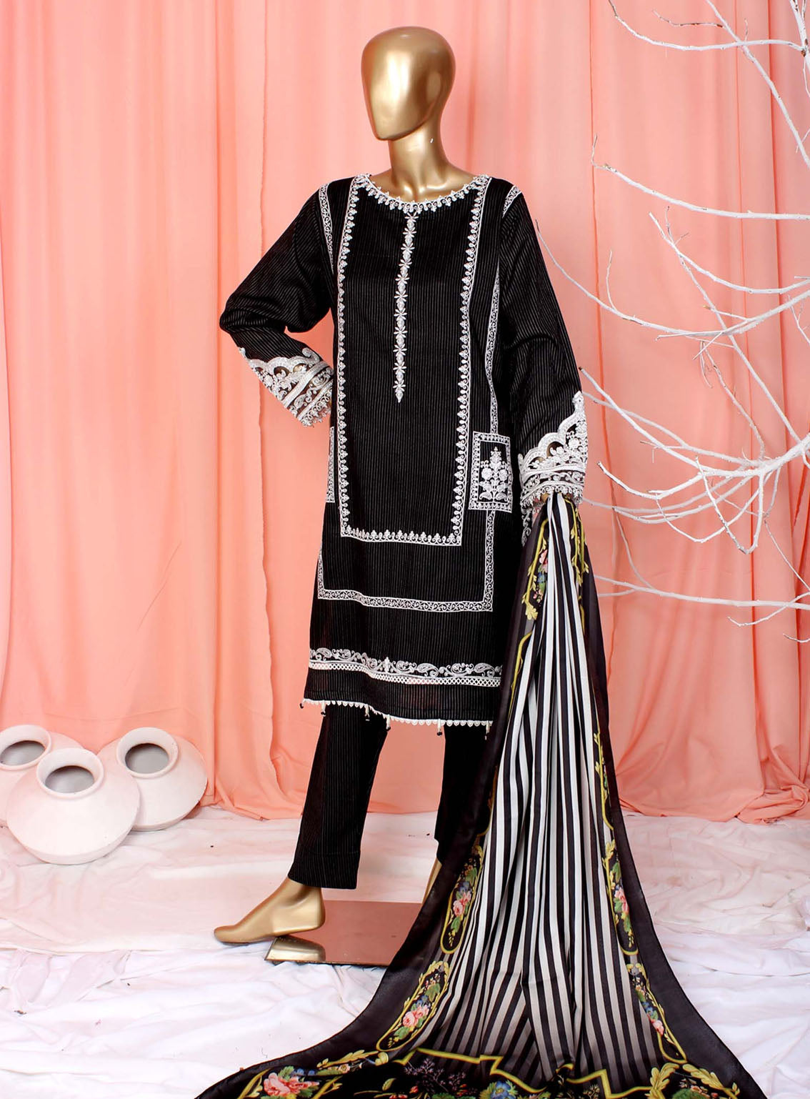 Romosh Fancy Embroidered Cotton 3 Piece Stitched Suit - RNPC24FE RO-152 GARDEN PARTY Romosh Fancy Embroidered Cotton 3 Piece Stitched Suit - RNPC24FE RO-152 GARDEN PARTY