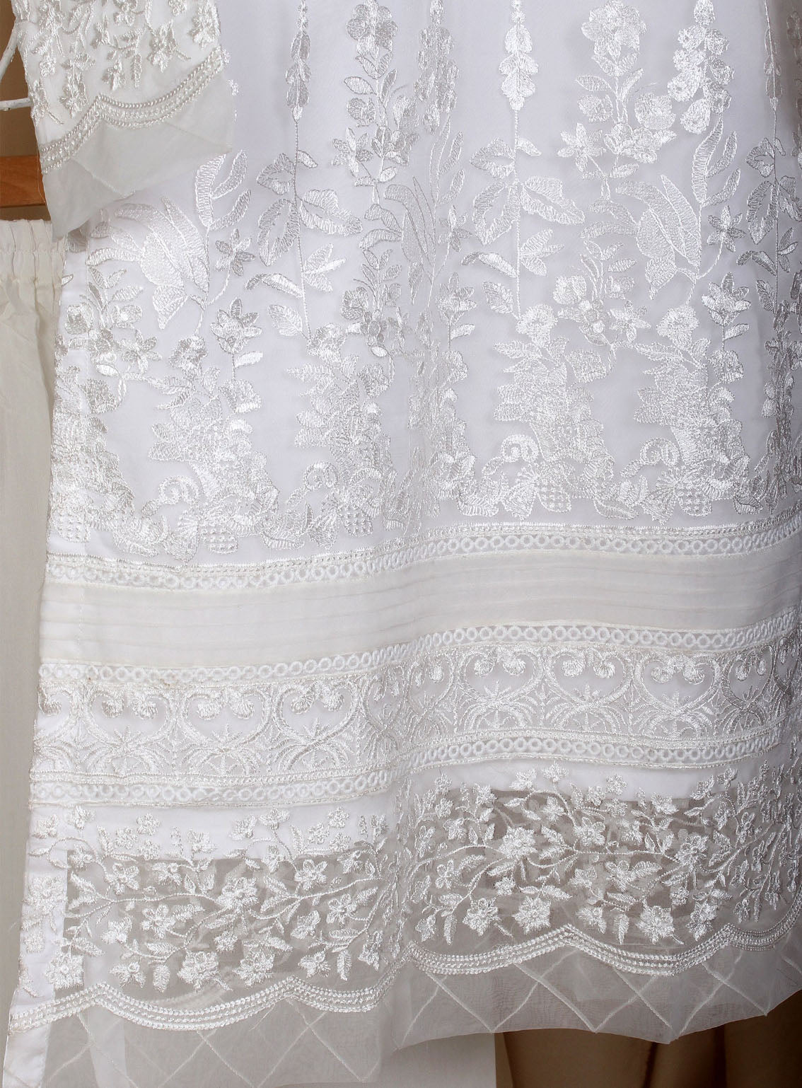 Romosh Fancy Embroidered Organza 3 Piece Stitched Suit - RNPC24FE RO-94 MAGICAL FAIRY-2 Romosh Fancy Embroidered Organza 3 Piece Stitched Suit - RNPC24FE RO-94 MAGICAL FAIRY-2