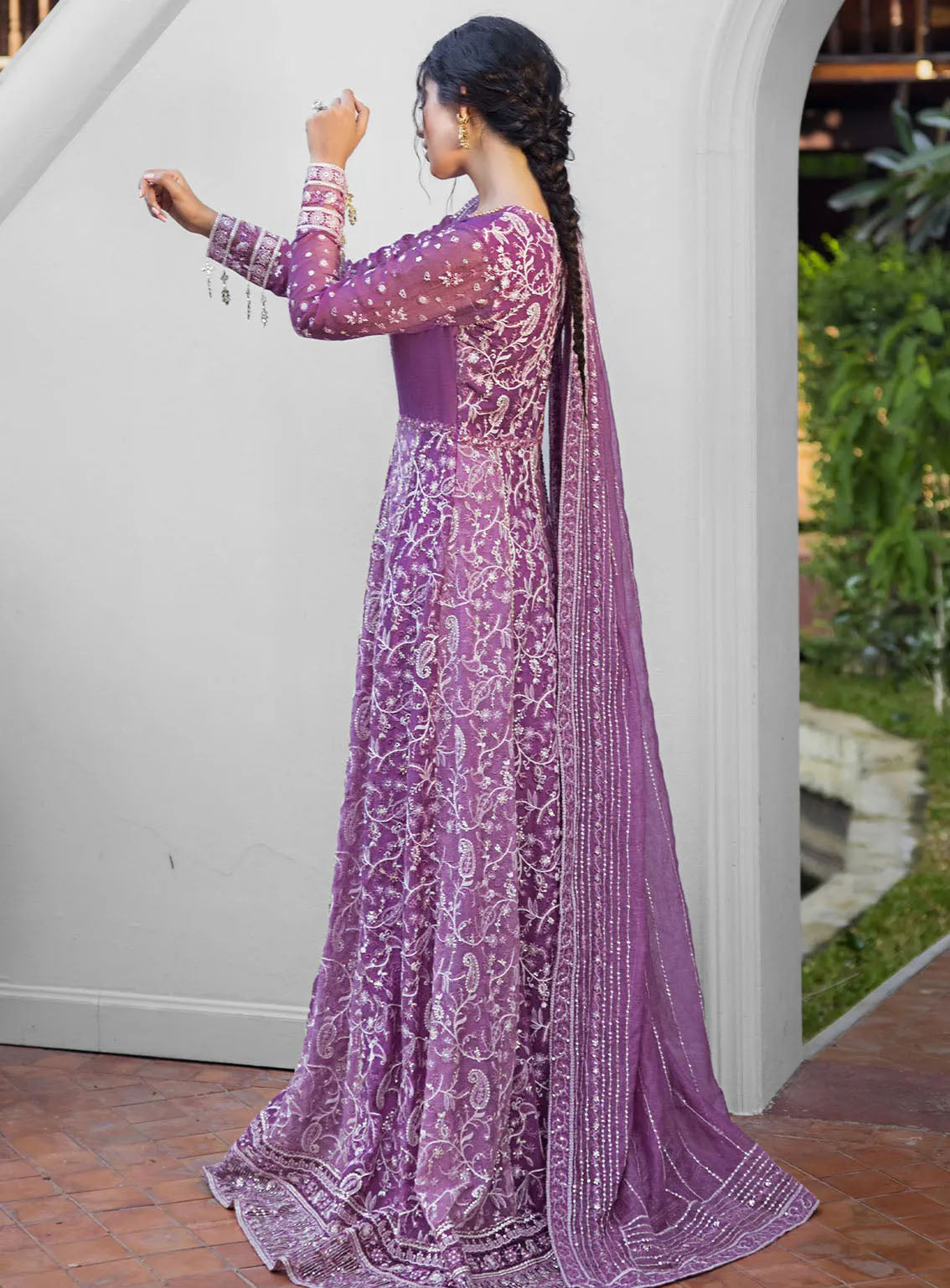 Roohi By Mushq Luxury Embroidered Organze 4 Piece Unstitched Suit MQ24R D-102 NAINA Roohi By Mushq Luxury Embroidered Organze 4 Piece Unstitched Suit MQ24R D-102 NAINA