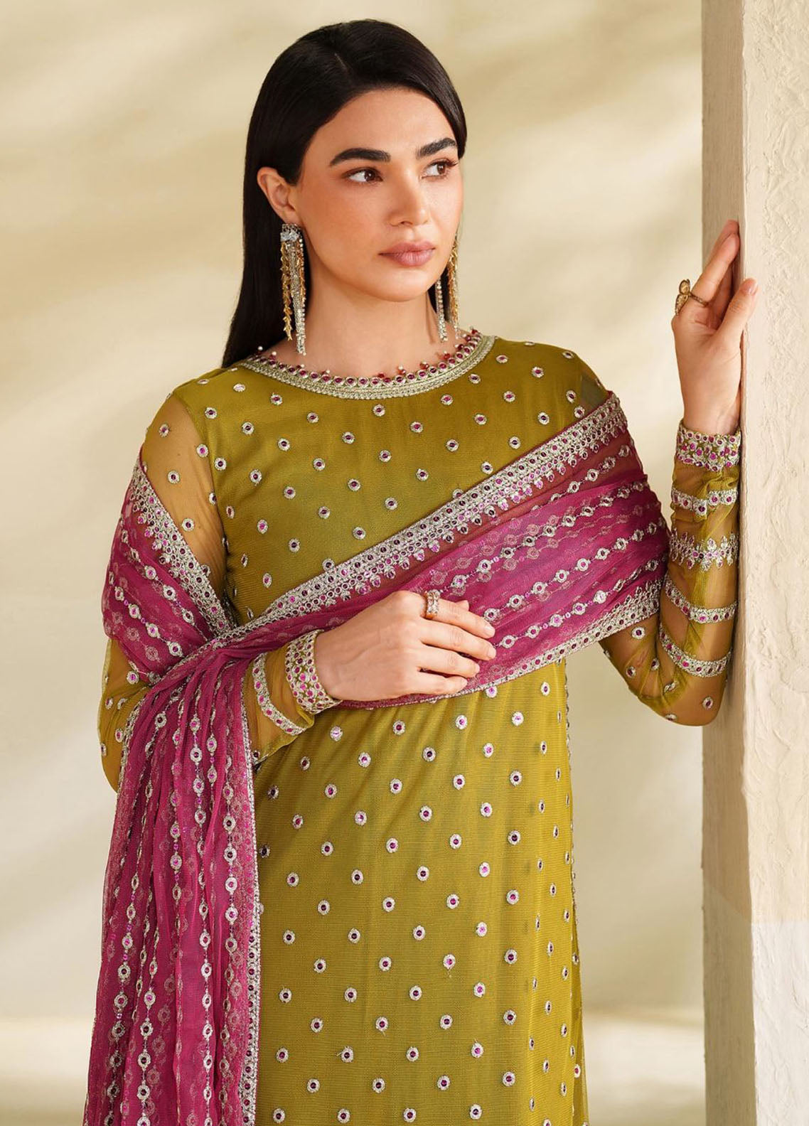 Roohi By Zarif Formal Embroidered Net 3 Piece Unstitched Suit ZF25RF D-RFE-05 JANEER Roohi By Zarif Formal Embroidered Net 3 Piece Unstitched Suit ZF25RF D-RFE-05 JANEER