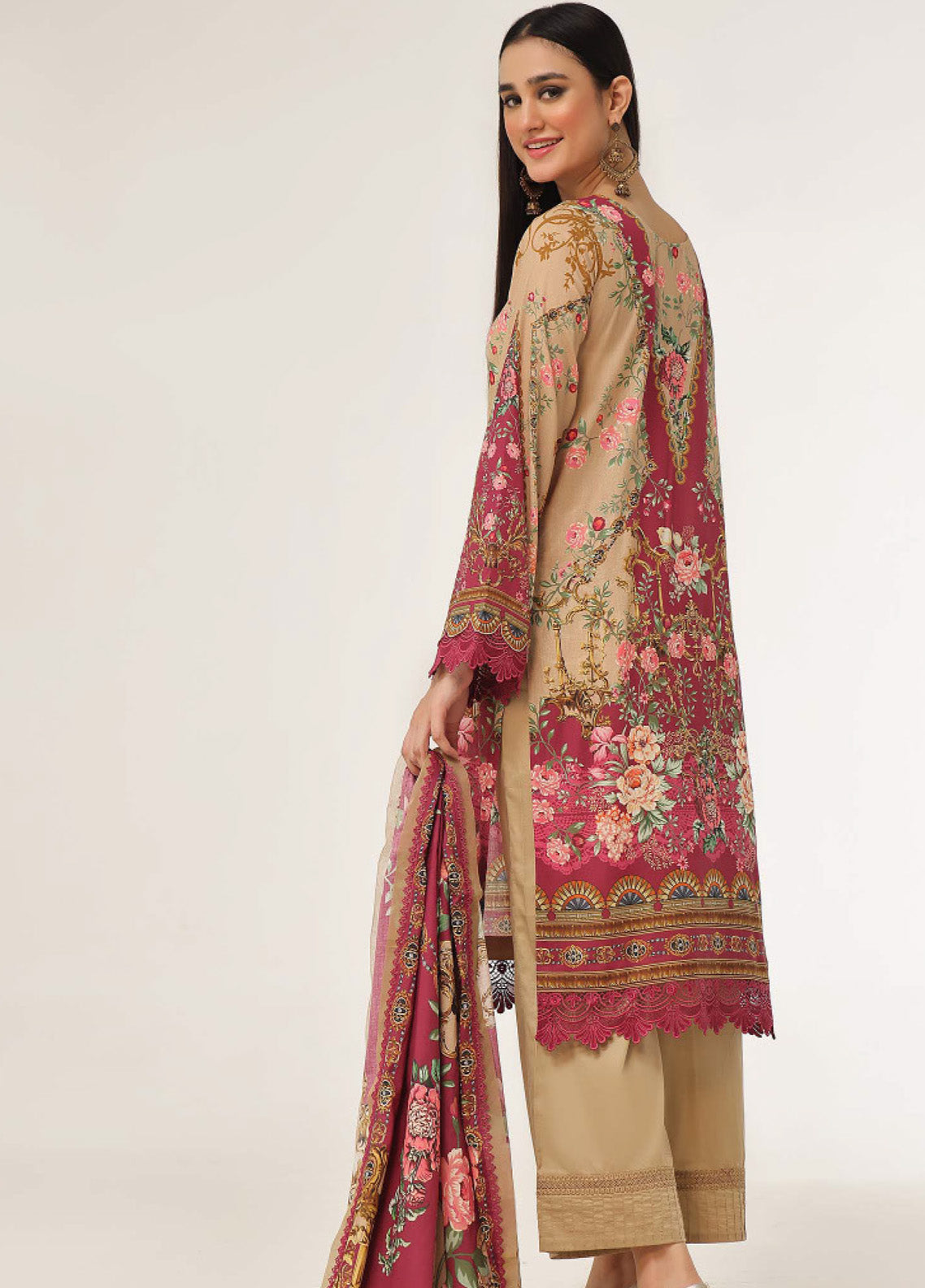 Roshni By OS Textile Digital Printed Lawn 3 Piece Unstitched Suit RS25SL D-20442A Roshni By OS Textile Digital Printed Lawn 3 Piece Unstitched Suit RS25SL D-20442A