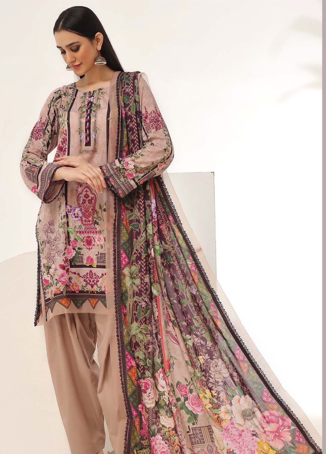 Roshni By OS Textile Digital Printed Lawn 3 Piece Unstitched Suit RS25SL D-20483B Roshni By OS Textile Digital Printed Lawn 3 Piece Unstitched Suit RS25SL D-20483B
