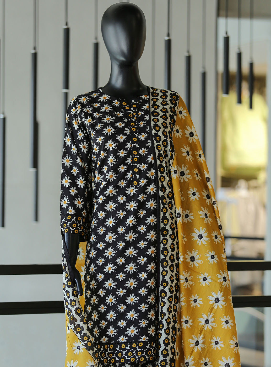 Royal Fashion Digital Printed Lawn 3 Piece Stitched Suit - RF24DPL BS-04 Royal Fashion Digital Printed Lawn 3 Piece Stitched Suit - RF24DPL BS-04