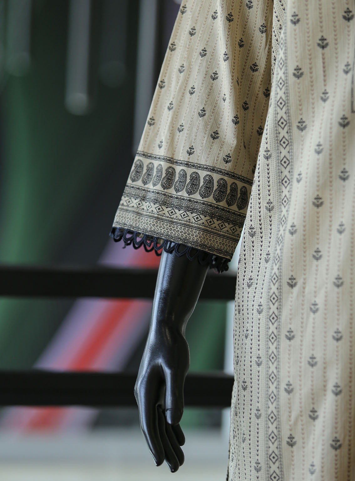 Royal Fashion Digital Printed Lawn 3 Piece Stitched Suit - RF24DPL BS-07 Royal Fashion Digital Printed Lawn 3 Piece Stitched Suit - RF24DPL BS-07