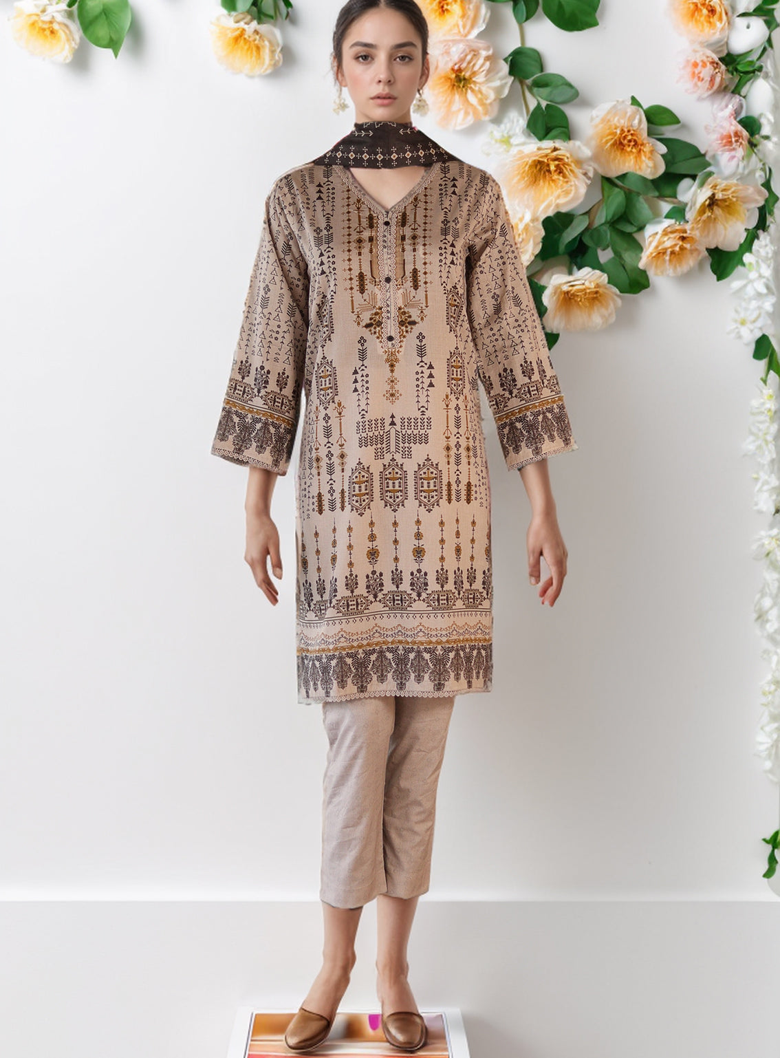 Royal Fashion Digital Printed Lawn 3 Piece Stitched Suit RF24DPL D-06 Royal Fashion Digital Printed Lawn 3 Piece Stitched Suit RF24DPL D-06